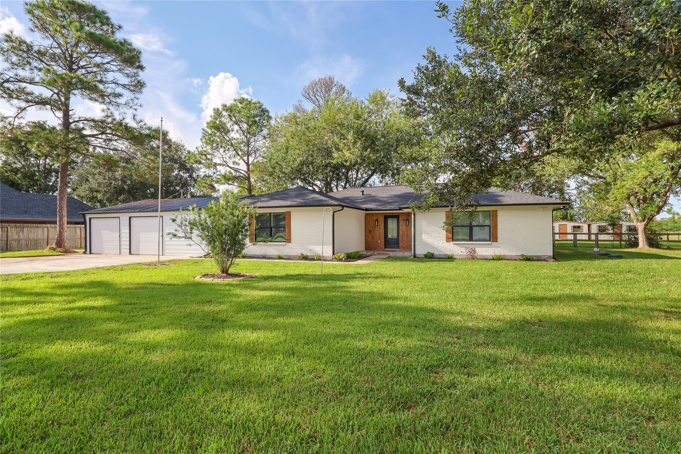12106 Giusti Lane