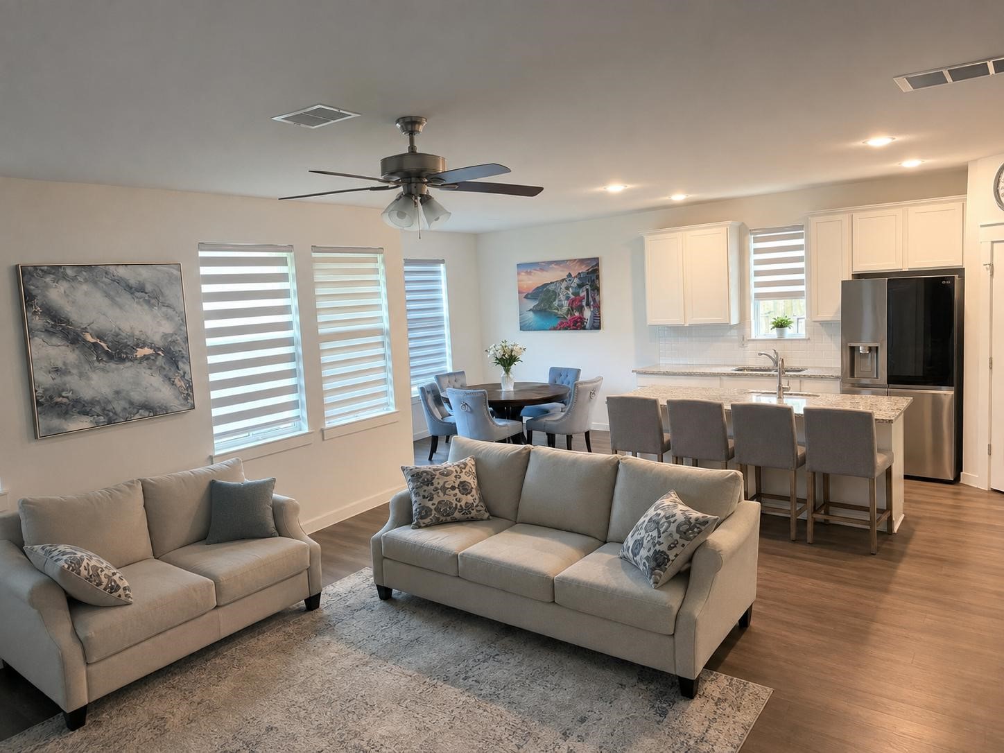 21223 Shore Bluff Drive Property Photo 4