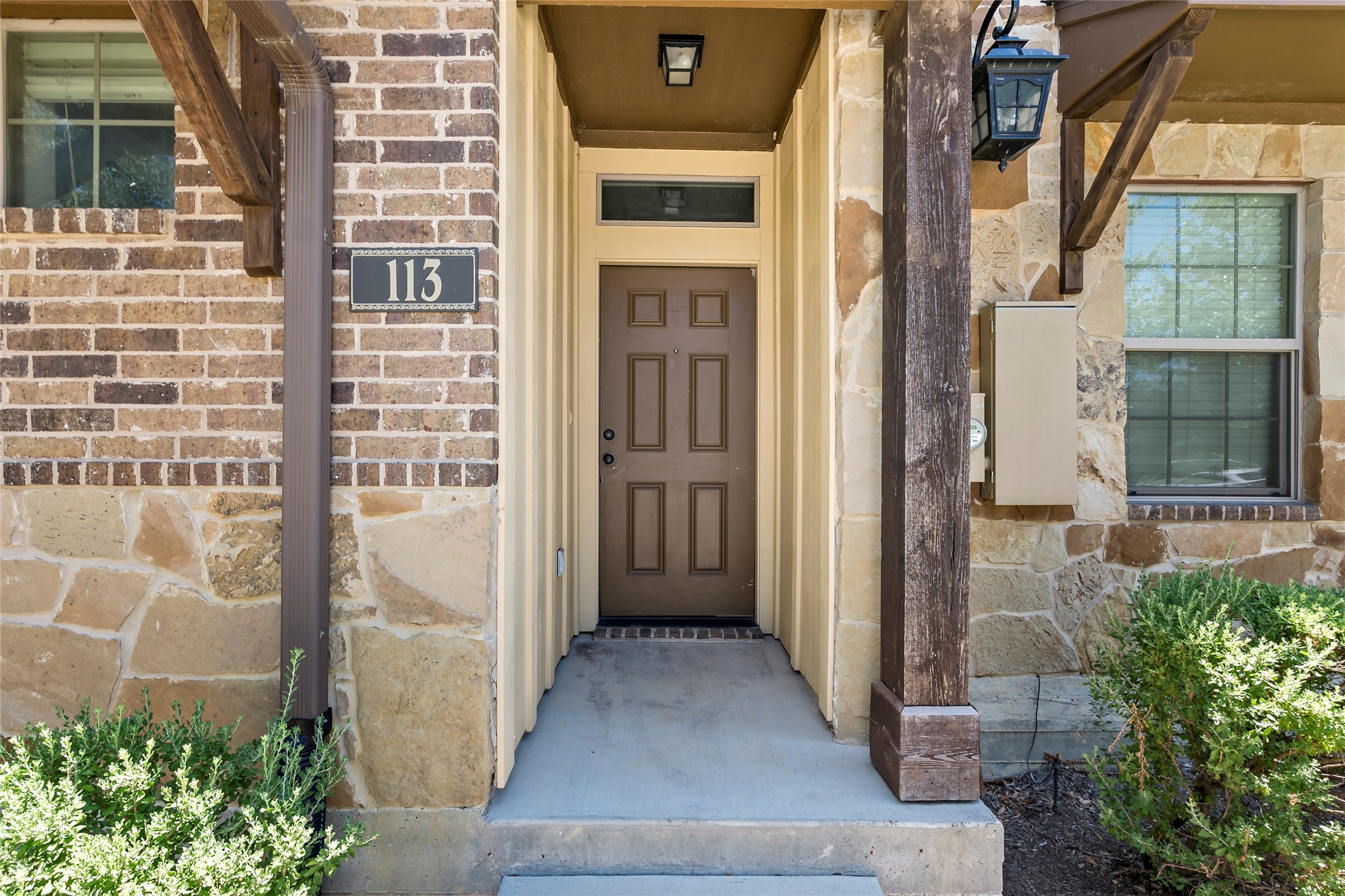 113 Armored Avenue Property Photo 2