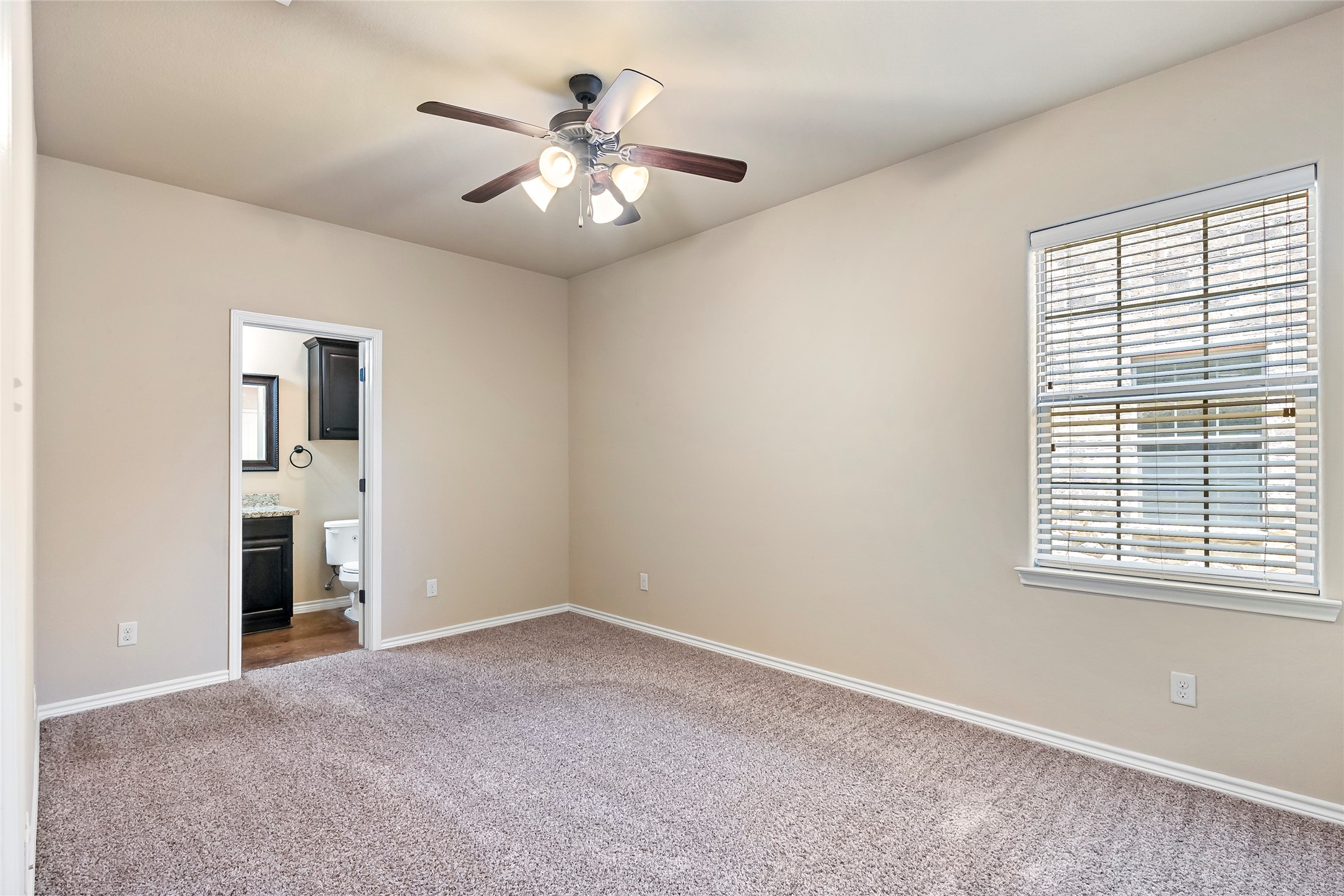 113 Armored Avenue Property Photo 15