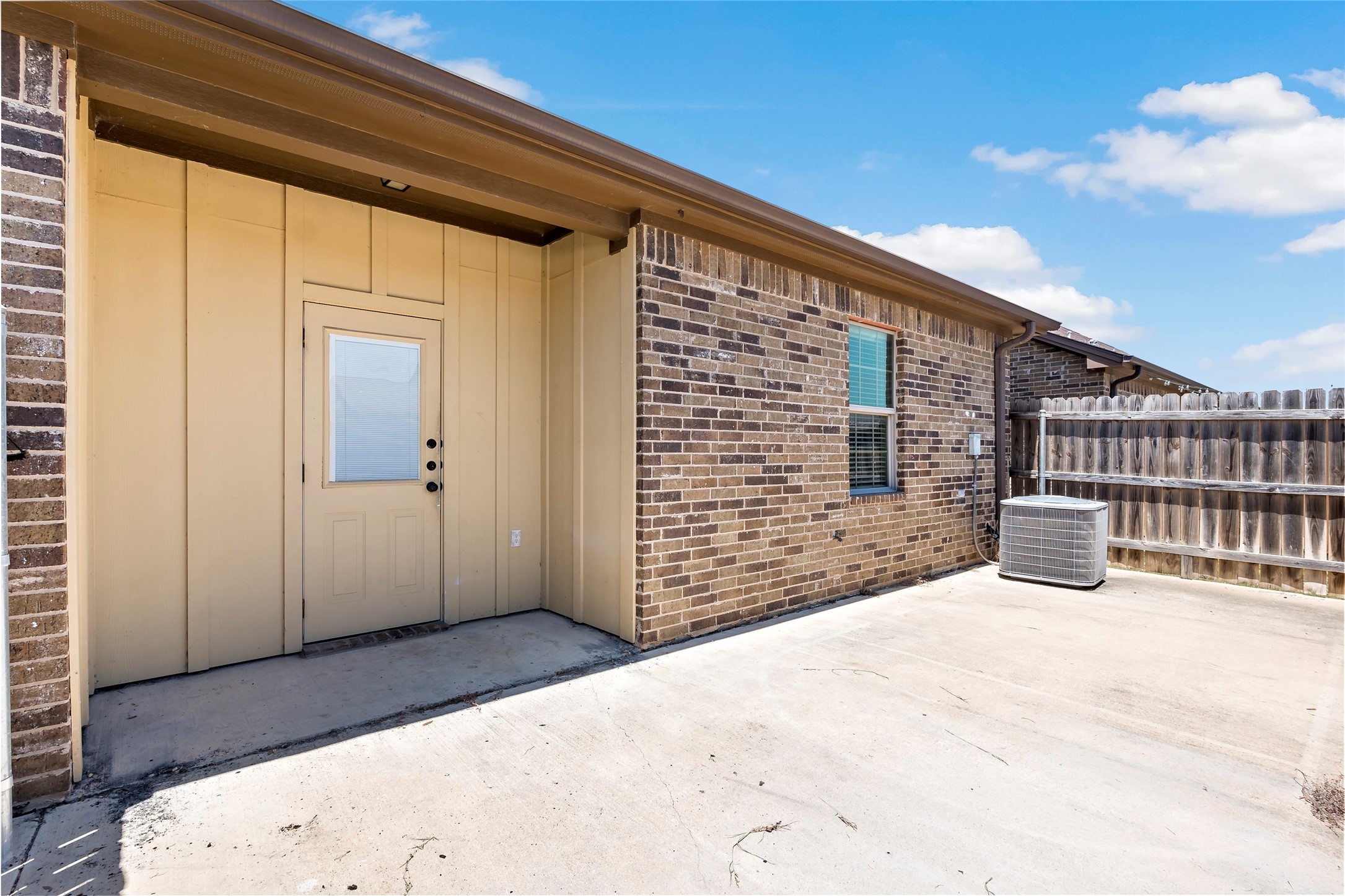 113 Armored Avenue Property Photo 19