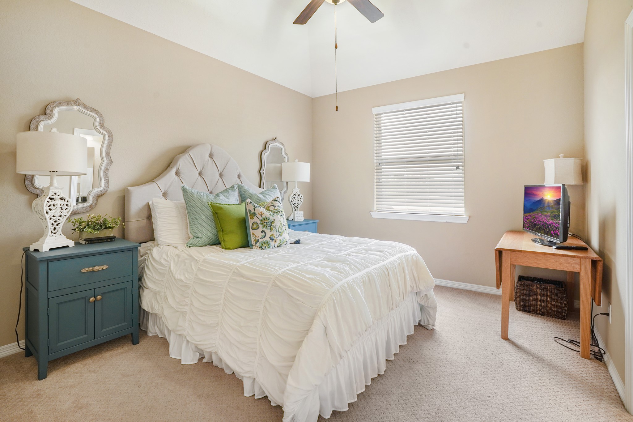 2742 Kings Retreat Circle Property Photo 14