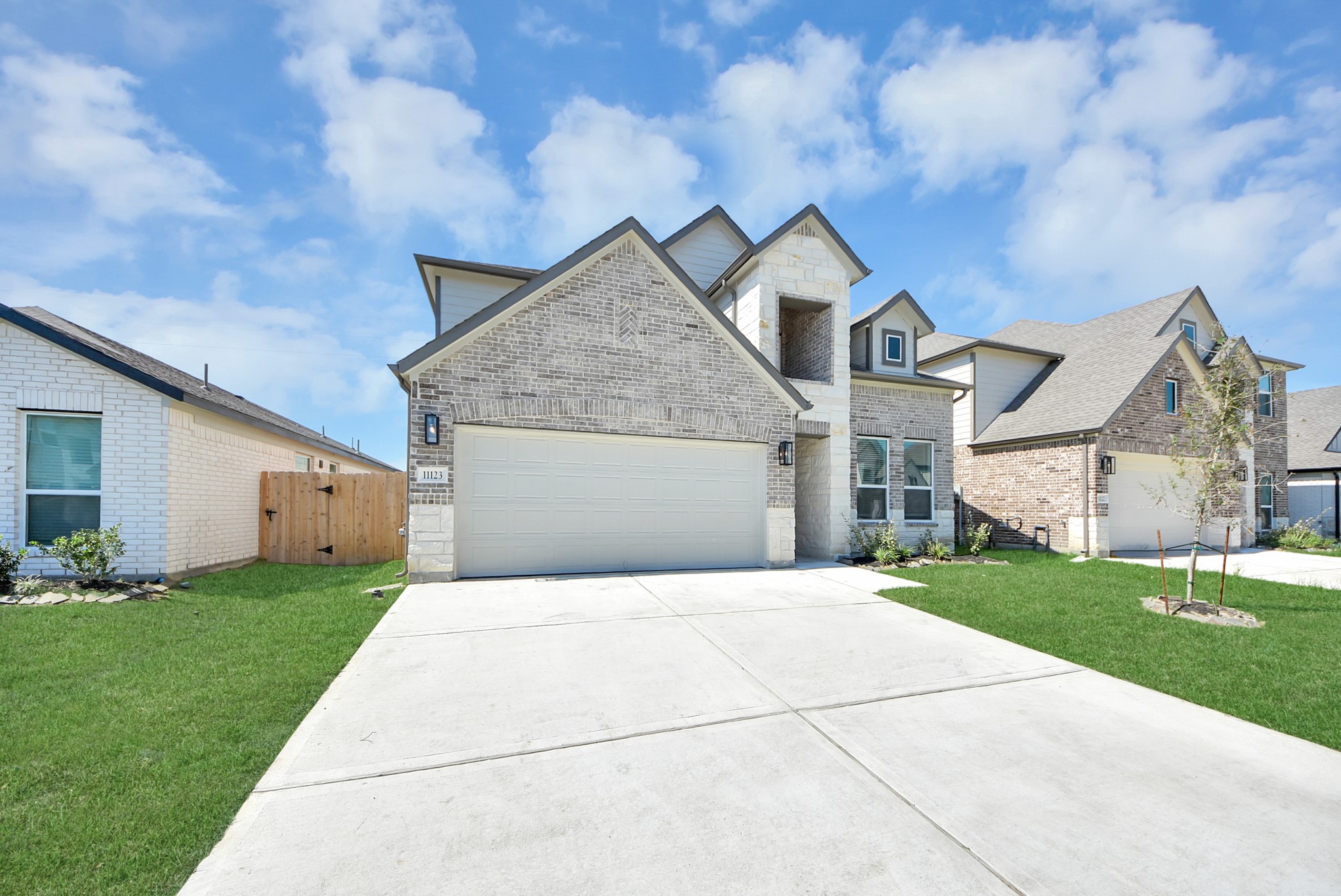 11123 Tulip Ridge Trail Property Photo 4