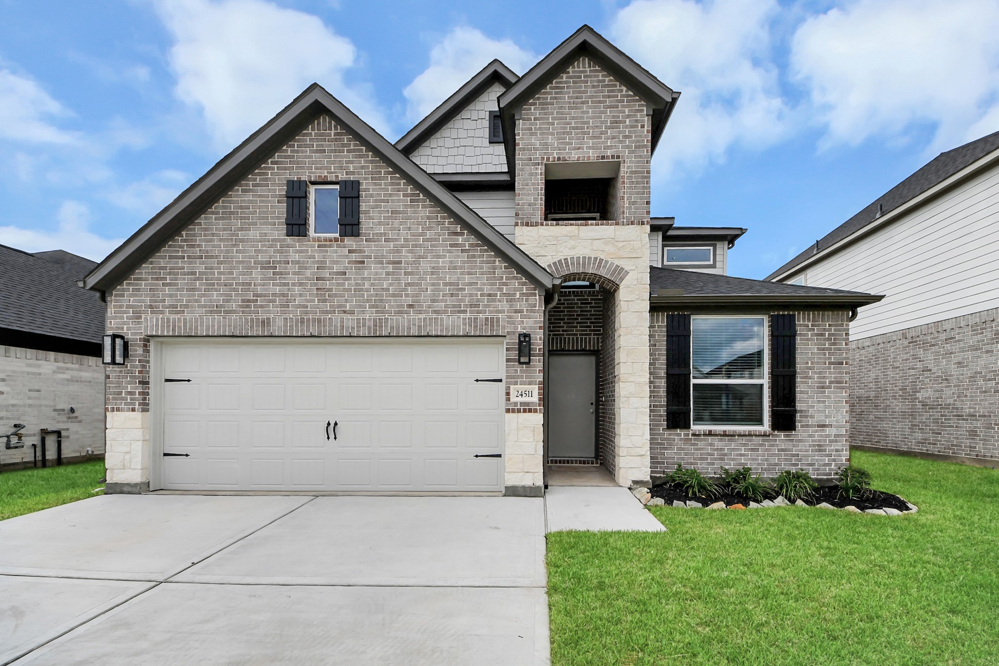 24511 Broad Park Ct Property Photo 3
