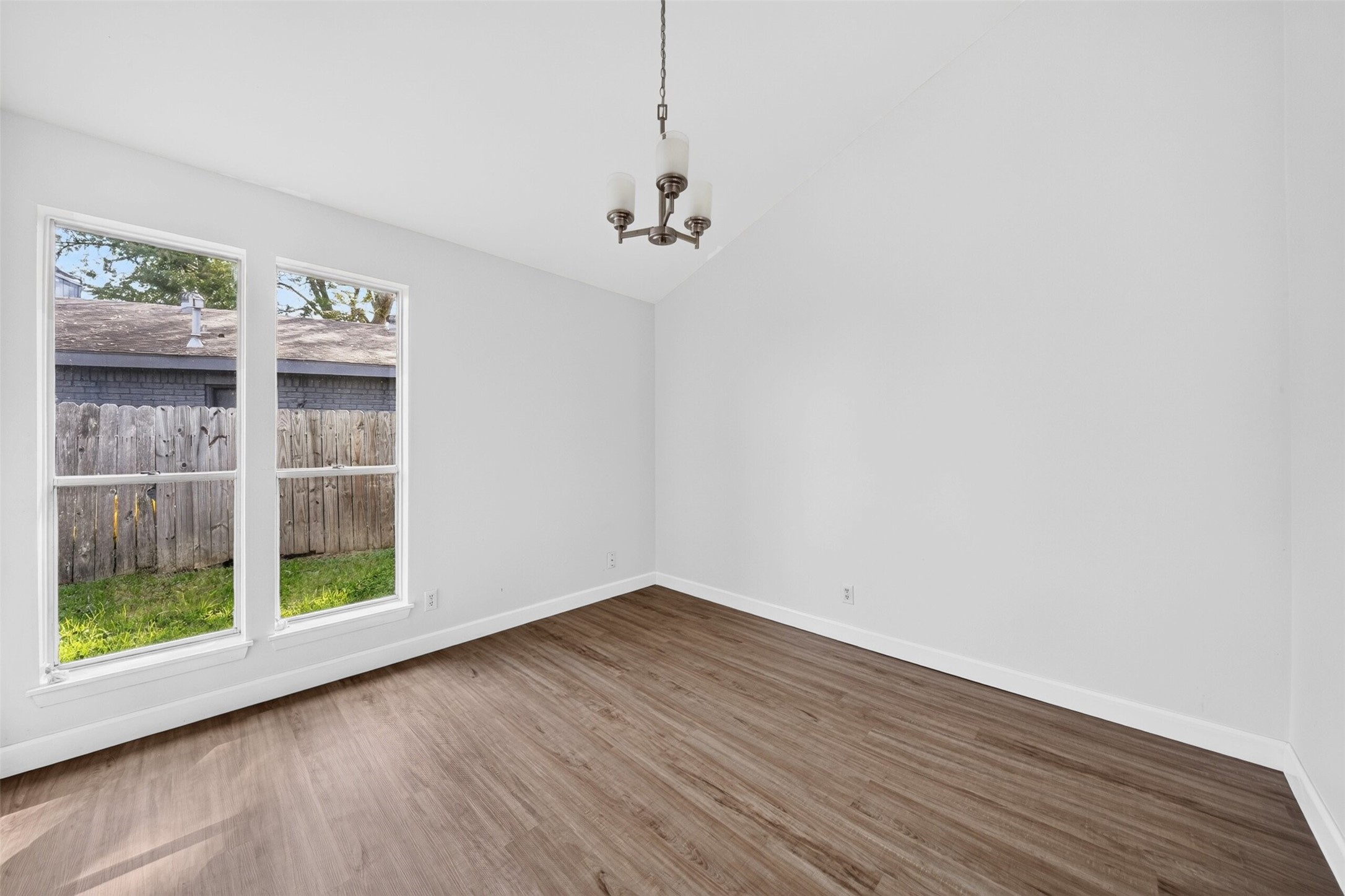 1826 Hilton Head Drive Property Photo 13