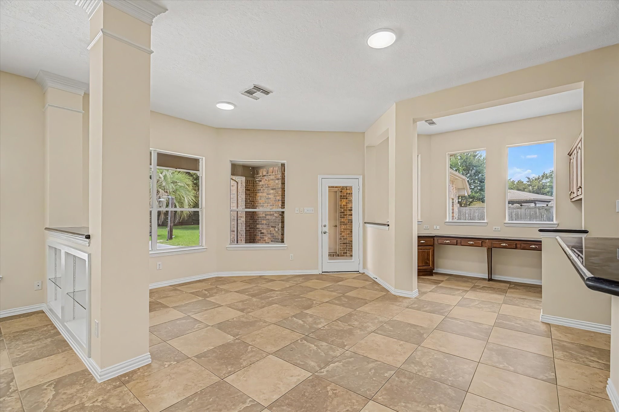 17114 Calico Peak Way Property Photo 18