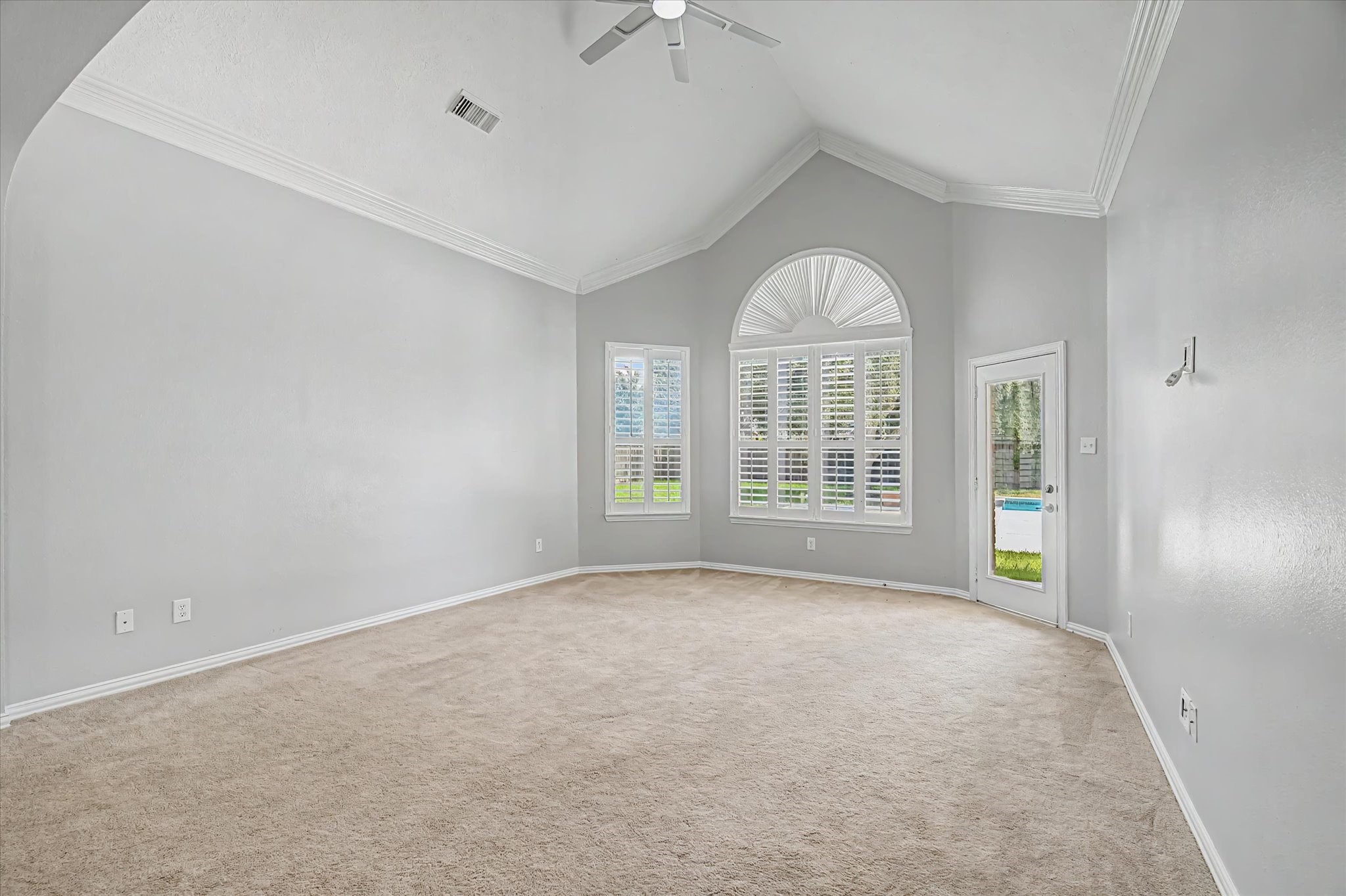 17114 Calico Peak Way Property Photo 21
