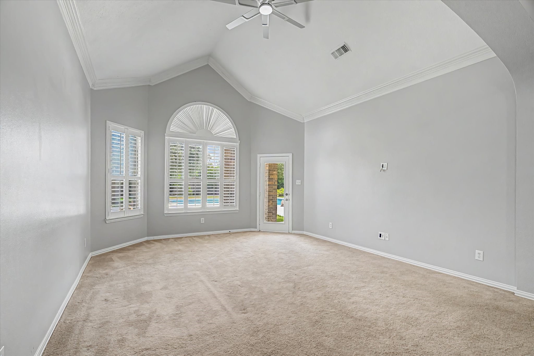 17114 Calico Peak Way Property Photo 22