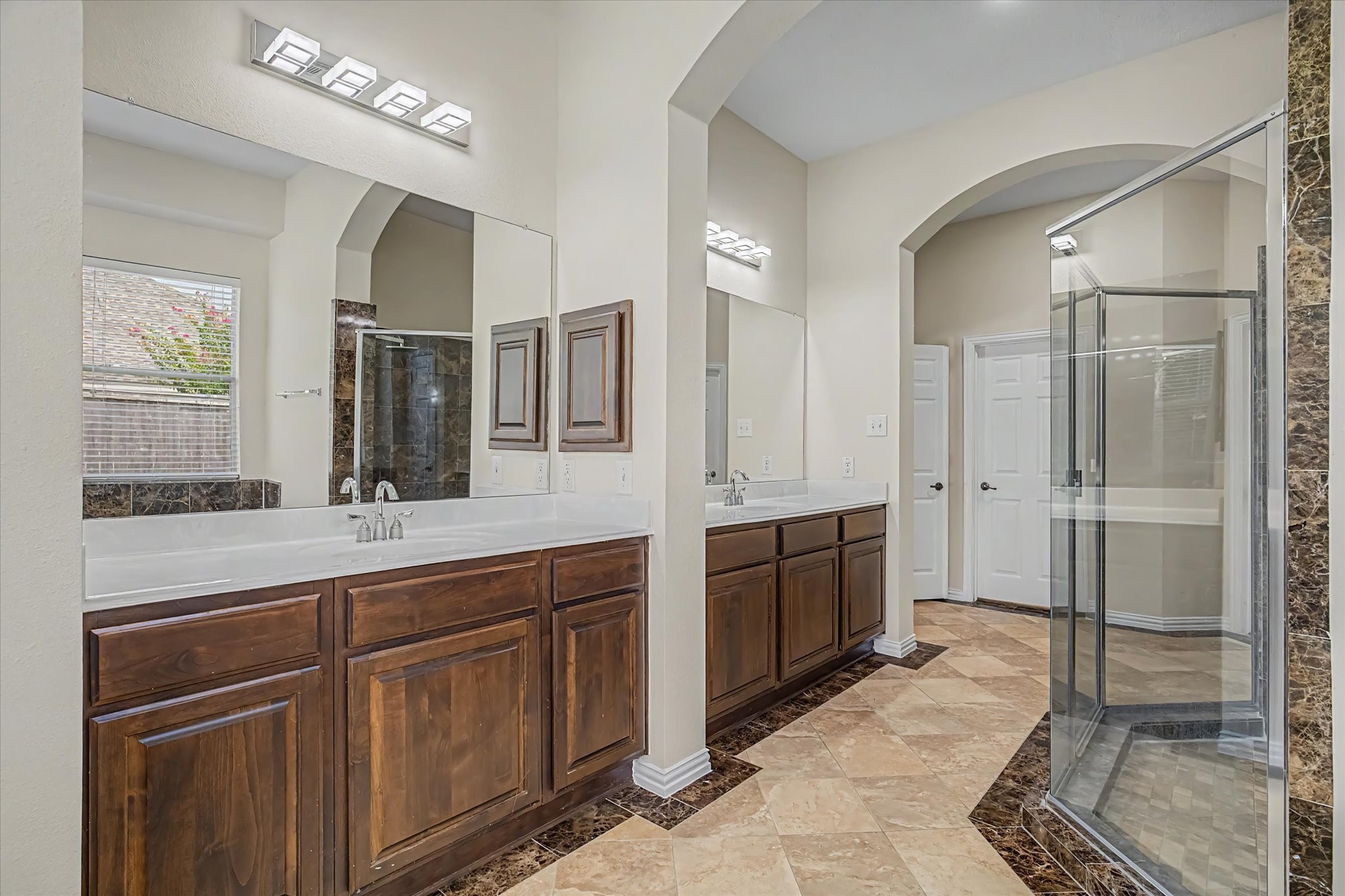 17114 Calico Peak Way Property Photo 29