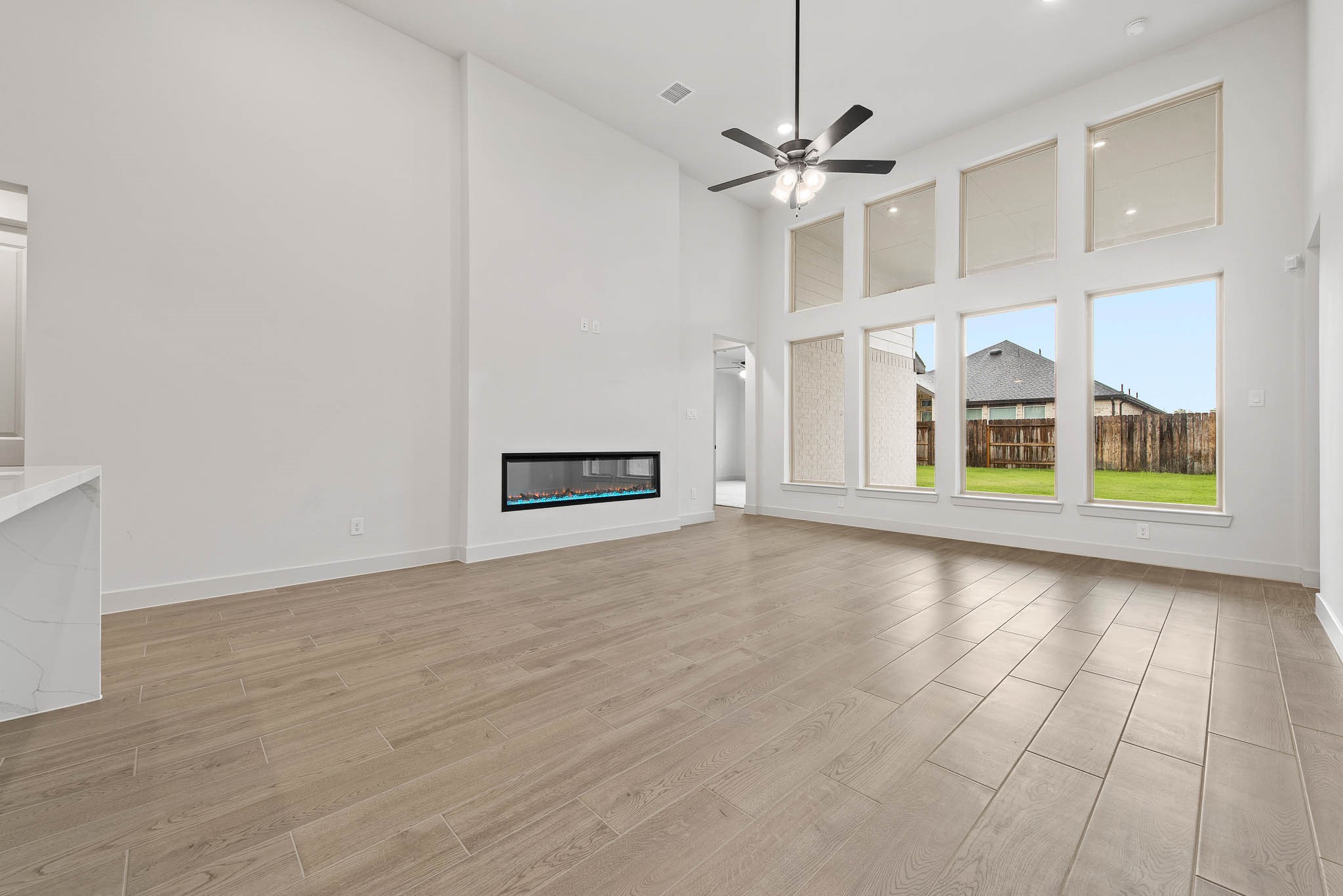 457 Sprigtail Drive Property Photo 5