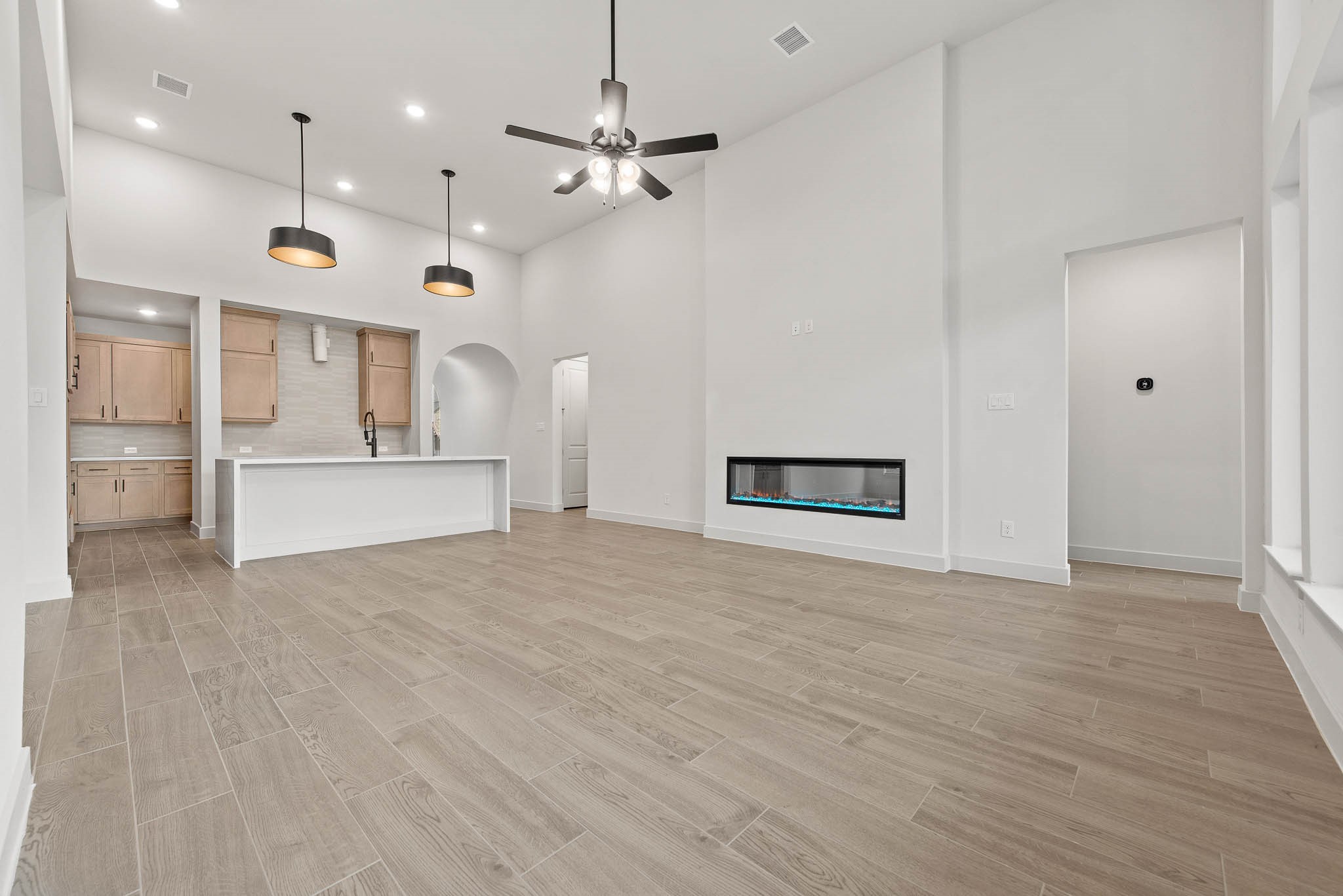457 Sprigtail Drive Property Photo 6