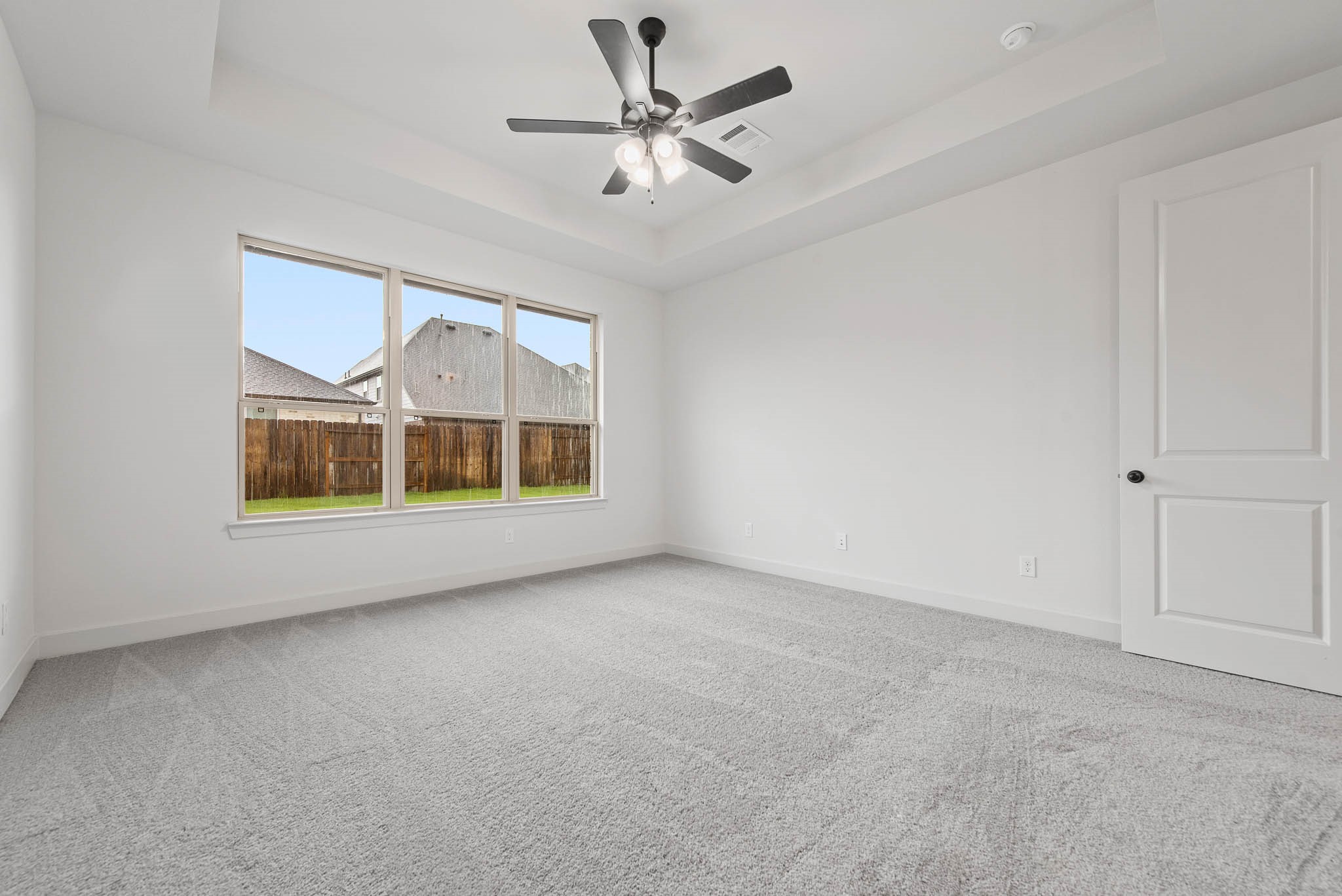 457 Sprigtail Drive Property Photo 14