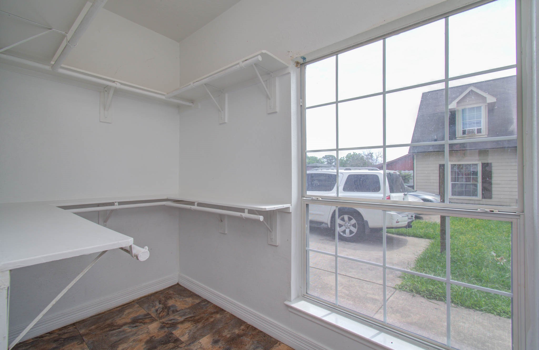 5012 Higgins Street Property Photo 22