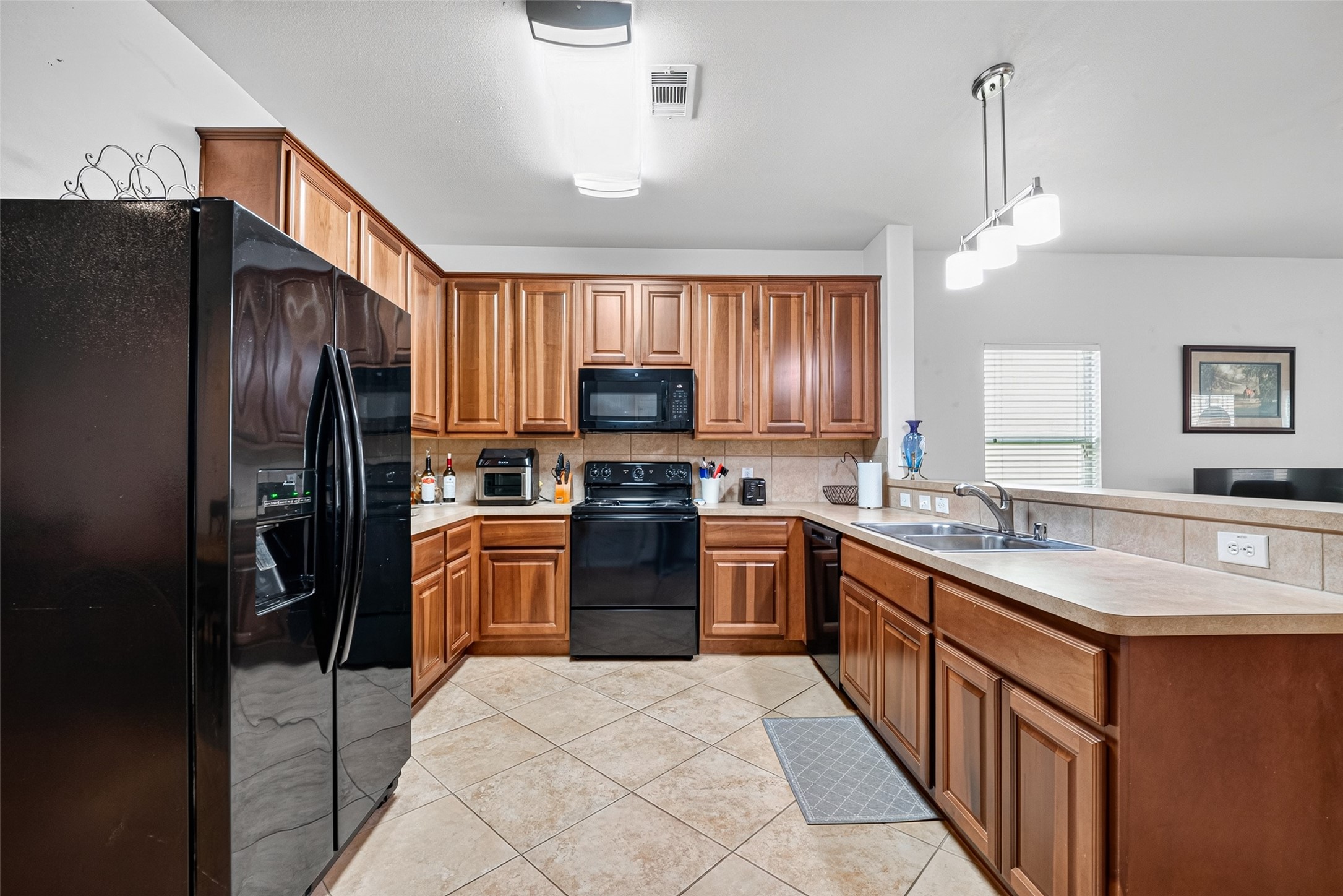 1911 Kemah Village Drive Property Photo 7
