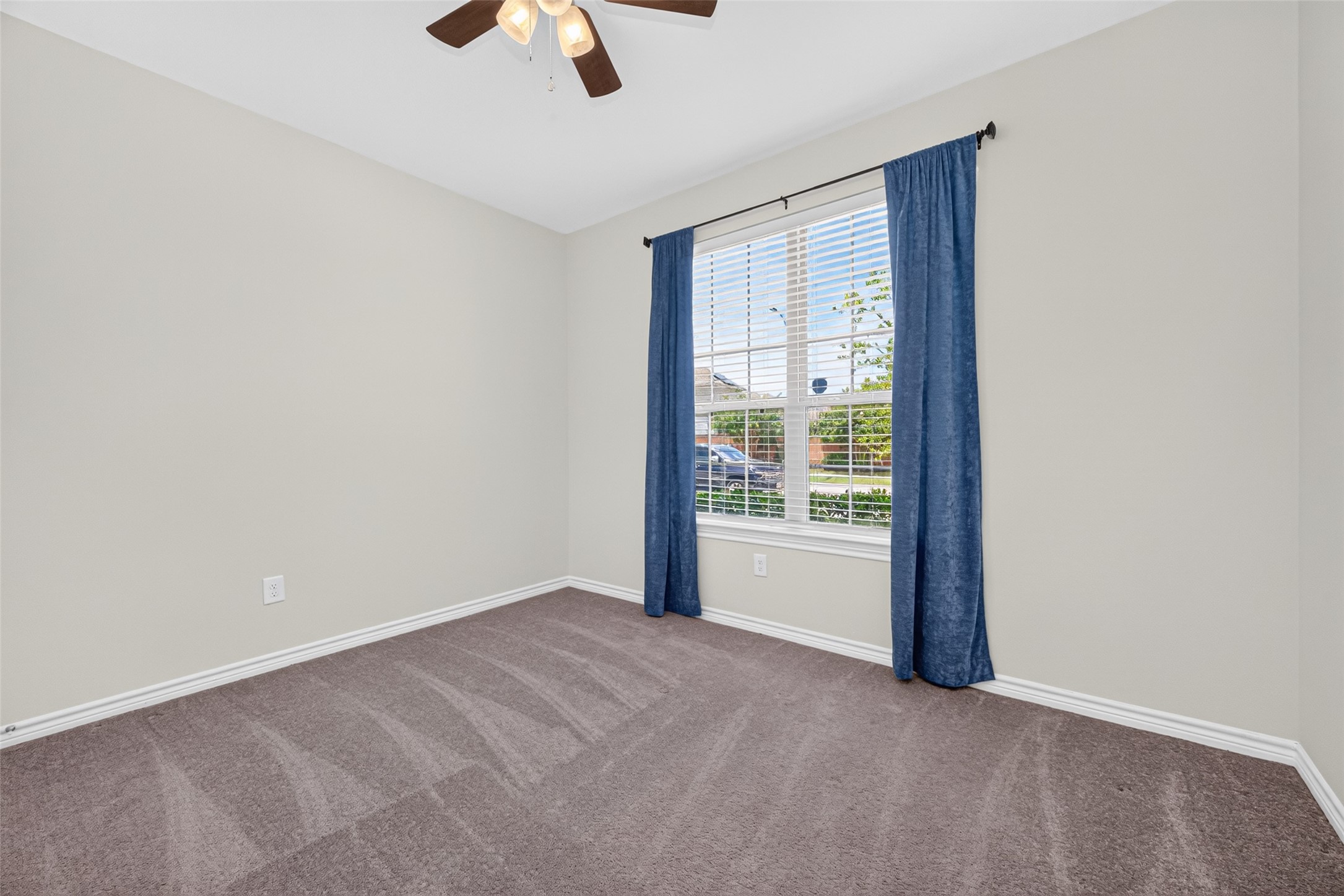 23335 Yellow Larkspur Lane Property Photo 25