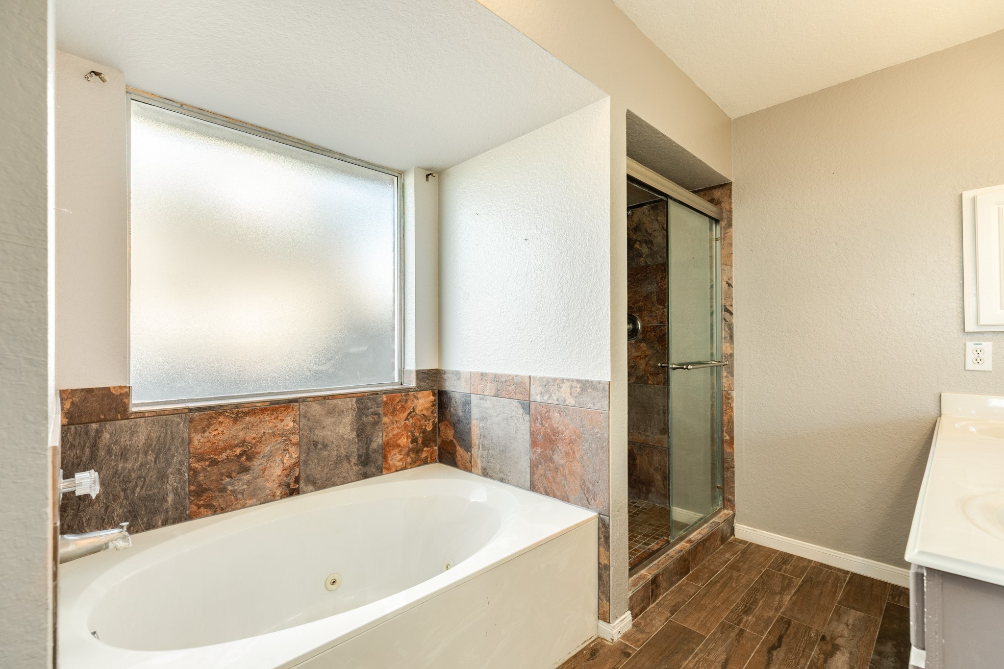 3425 Van Ness Drive Property Photo 11