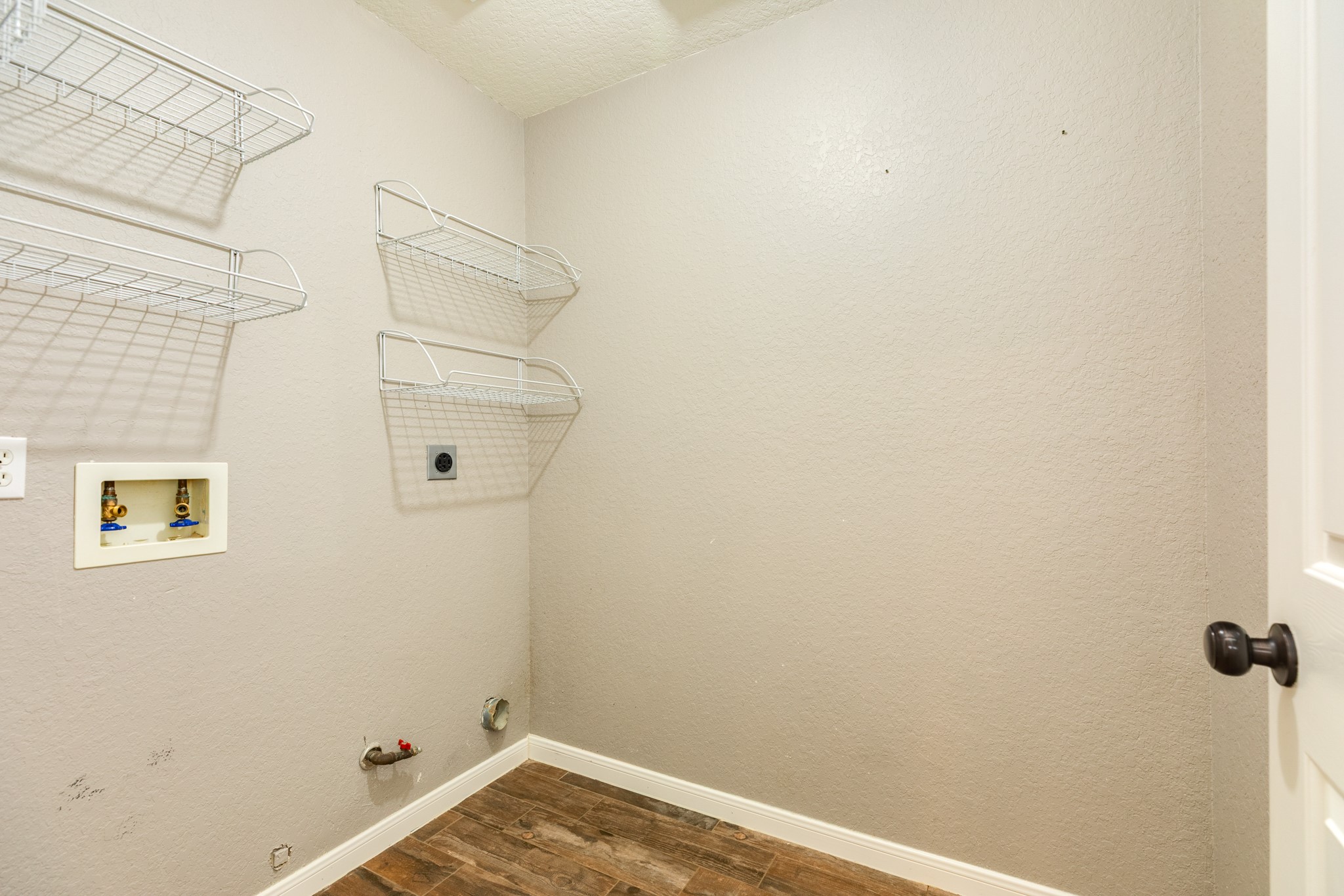 3425 Van Ness Drive Property Photo 16