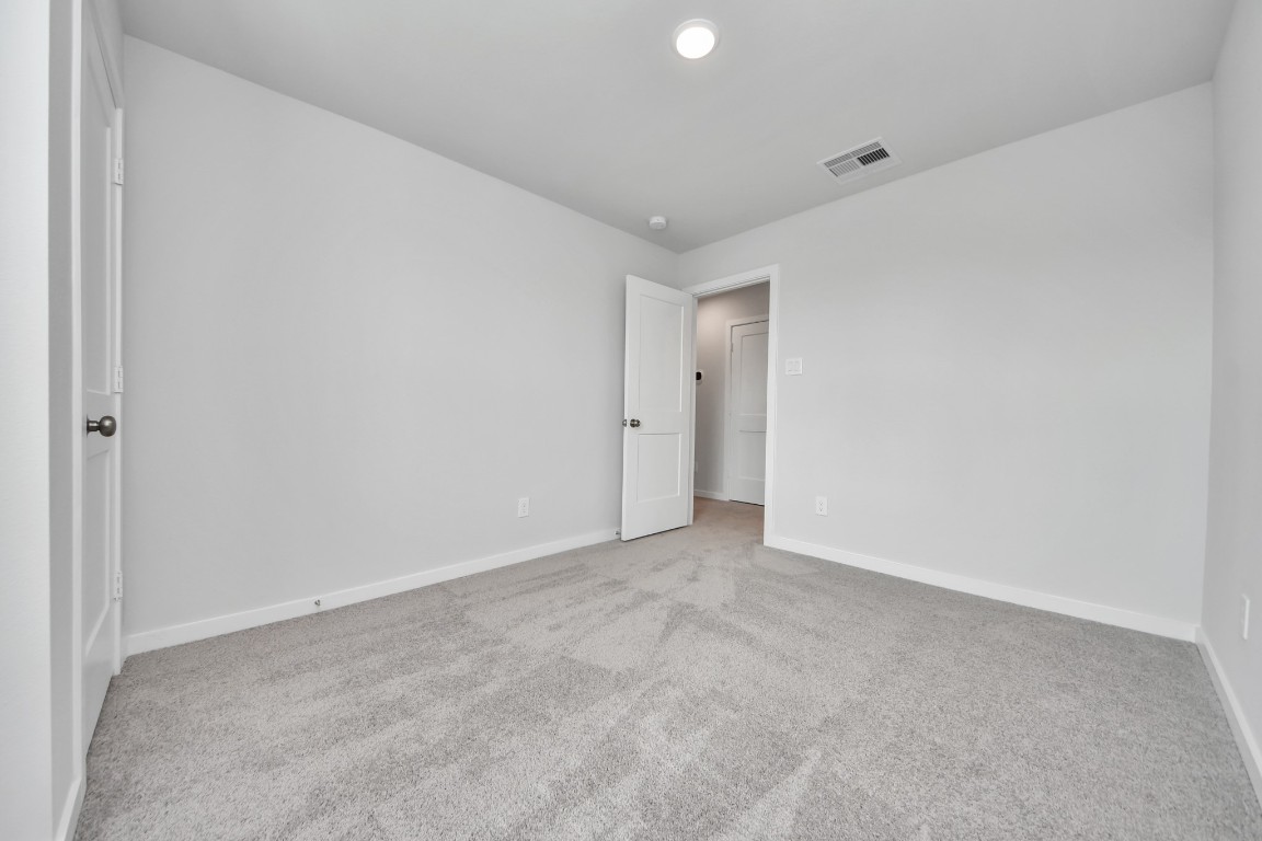 5806 Quest Valley Drive Property Photo 7