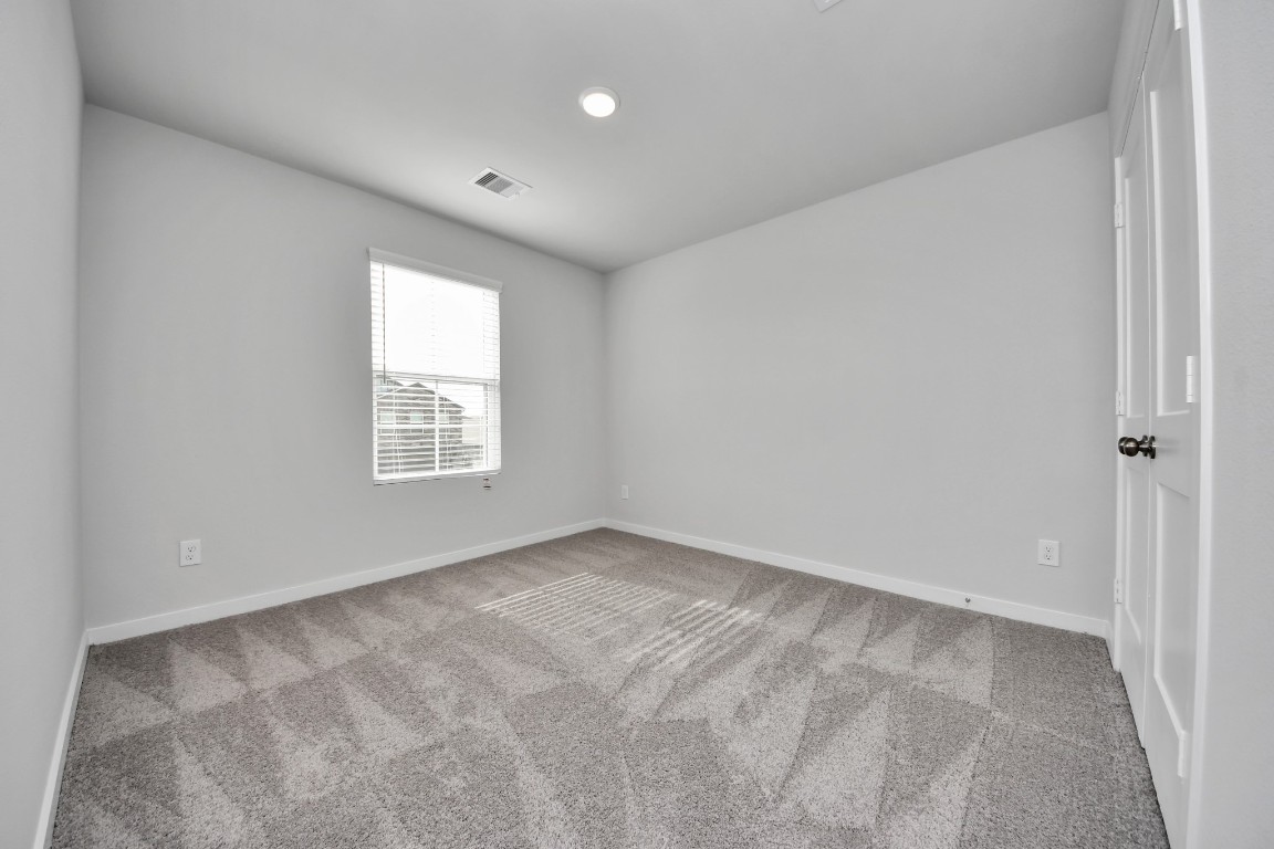 5806 Quest Valley Drive Property Photo 8
