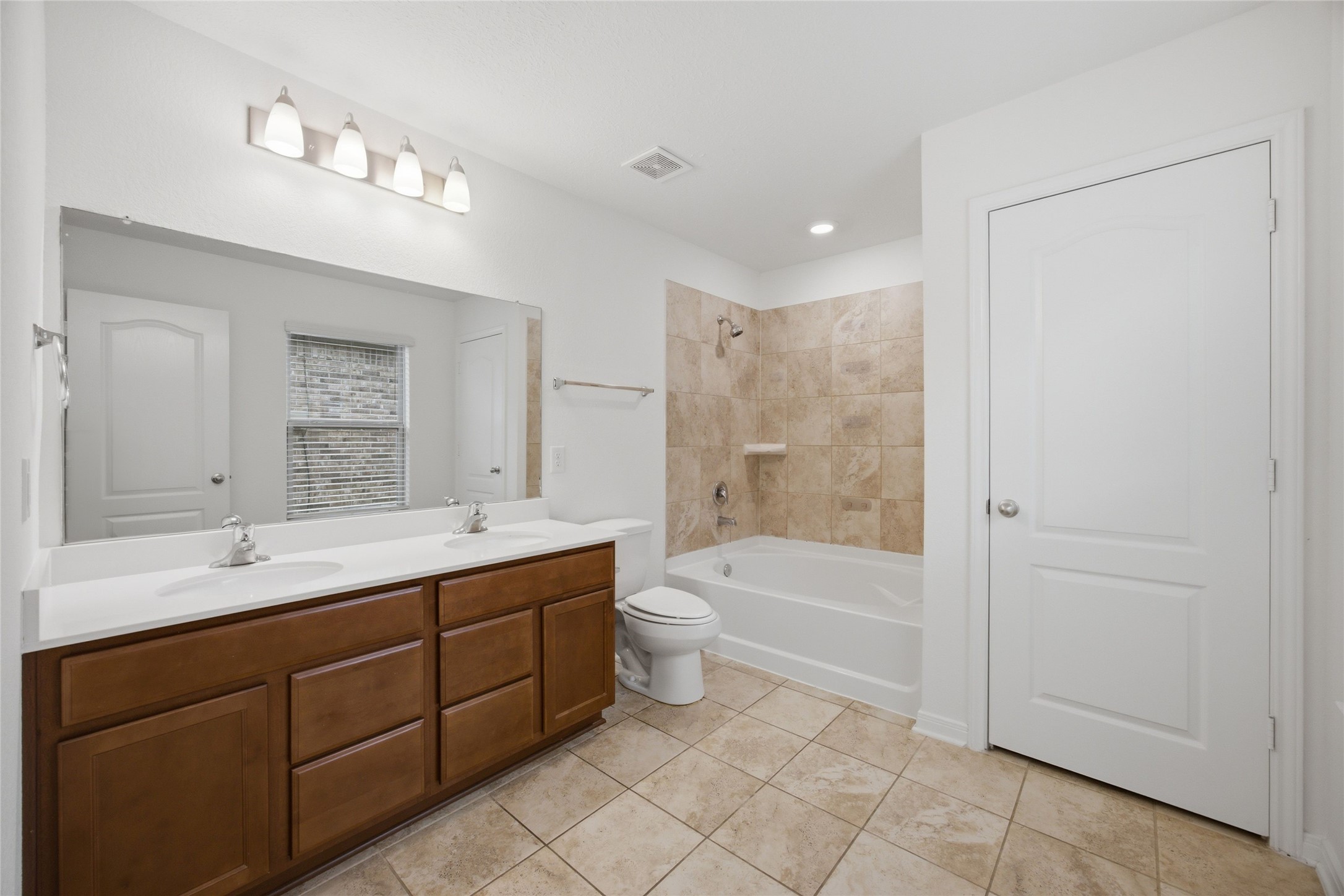 16511 Chill Brook Dr Property Photo 26