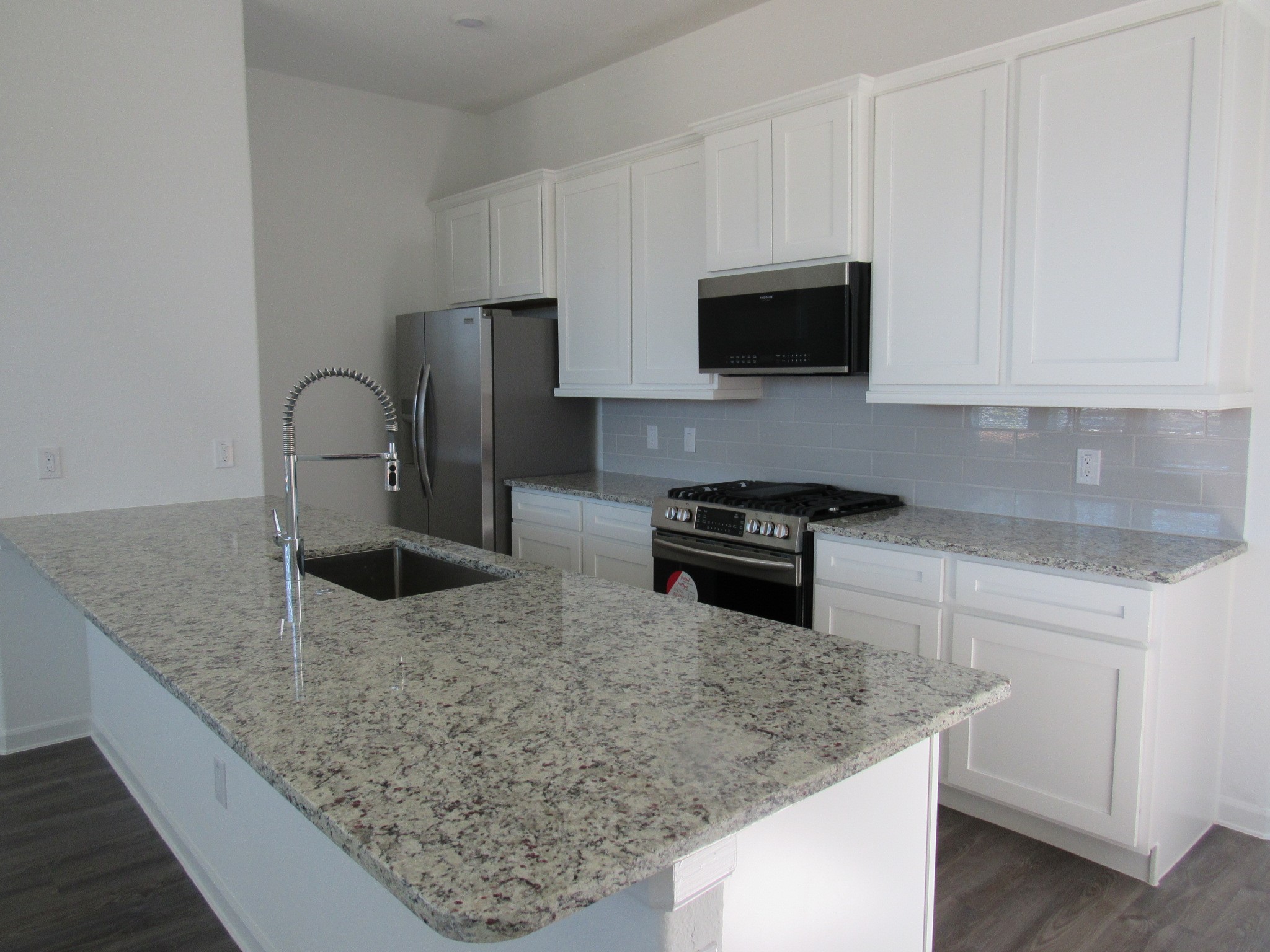 562 Dry Fork Lane Property Photo 4