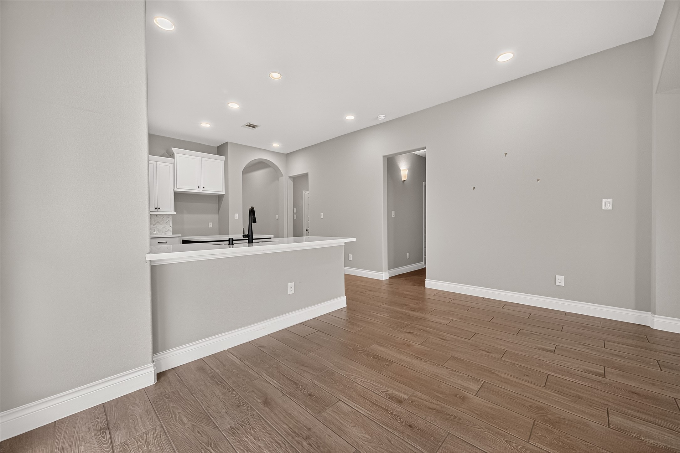 17114 Crimson Crest Drive Property Photo 13