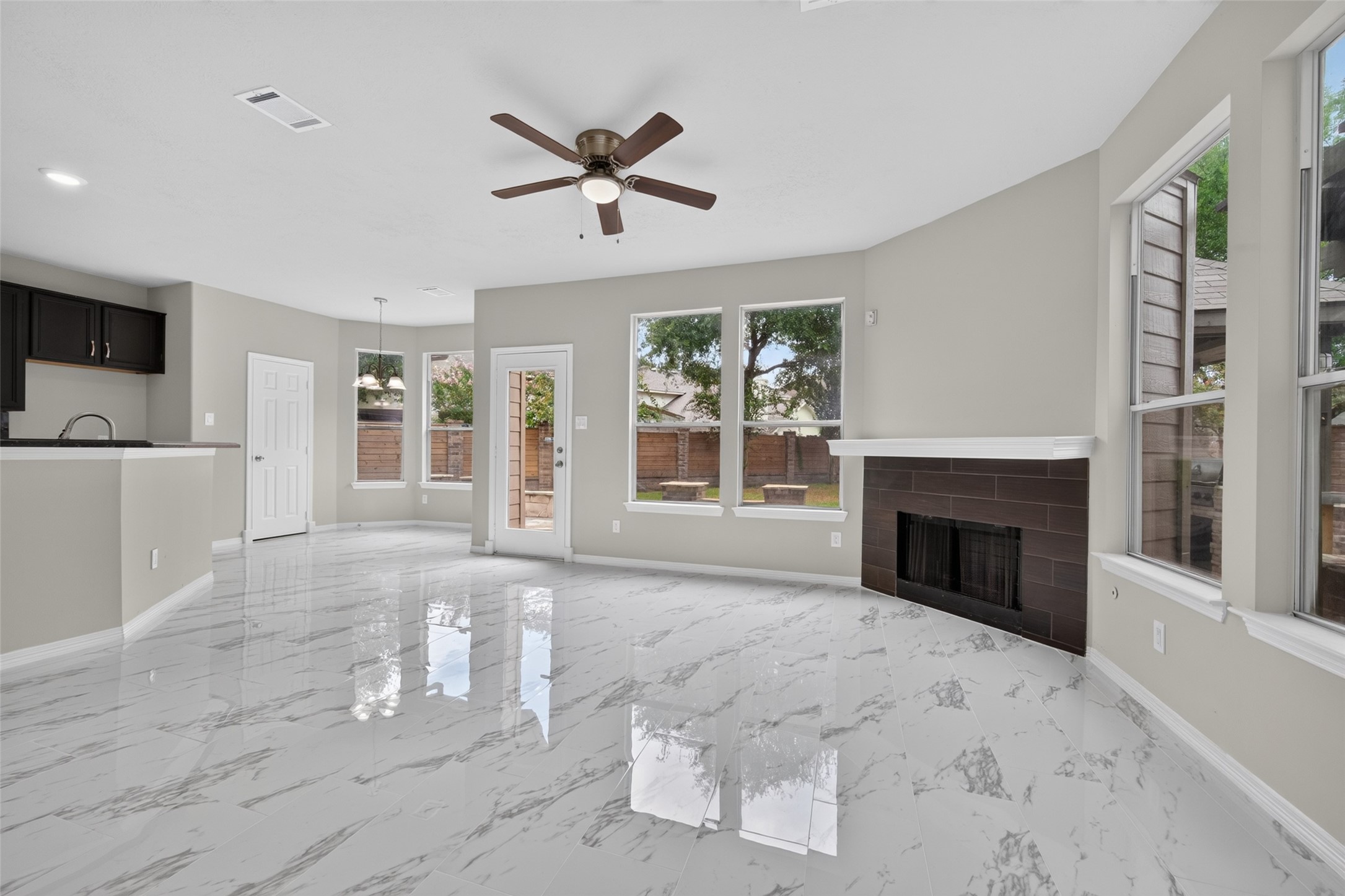 12039 Sweet Hall Lane Property Photo 14