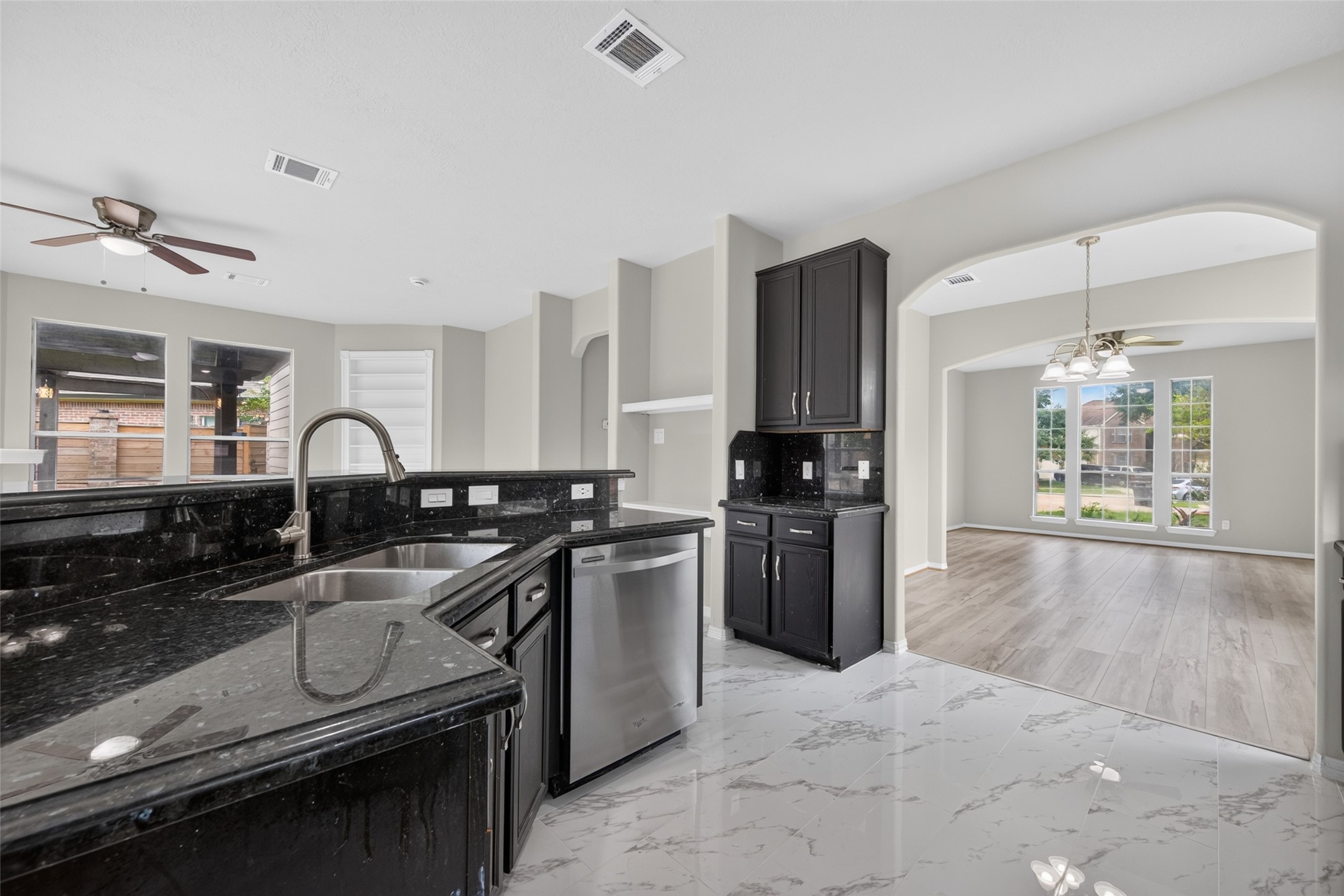 12039 Sweet Hall Lane Property Photo 18
