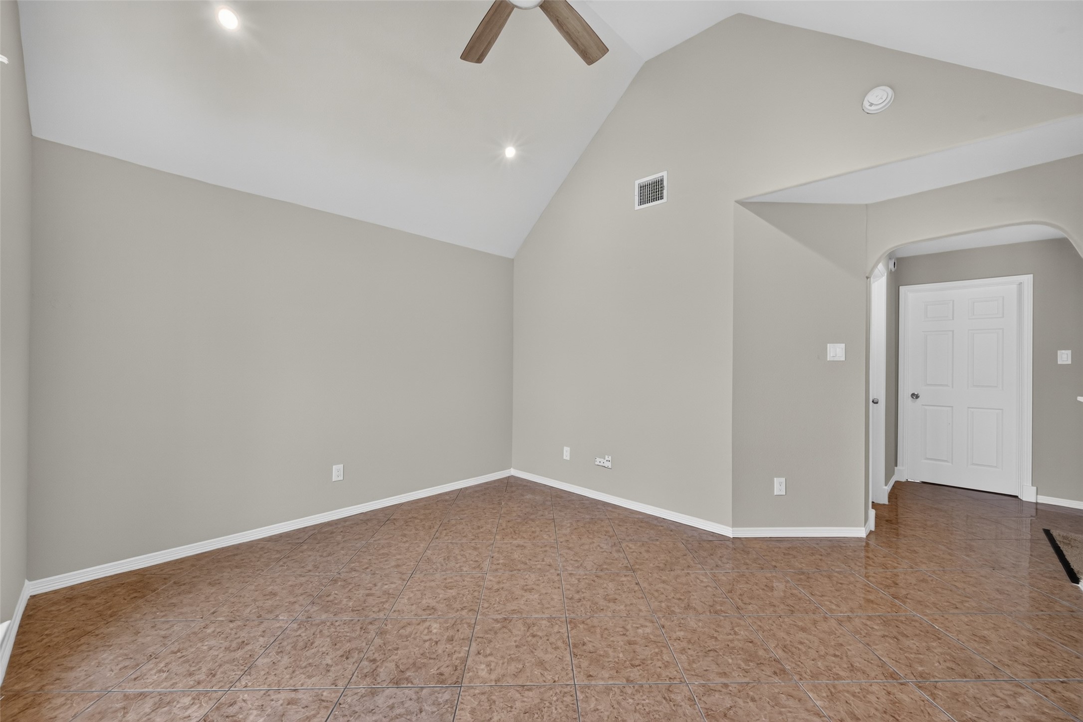 12039 Sweet Hall Lane Property Photo 22