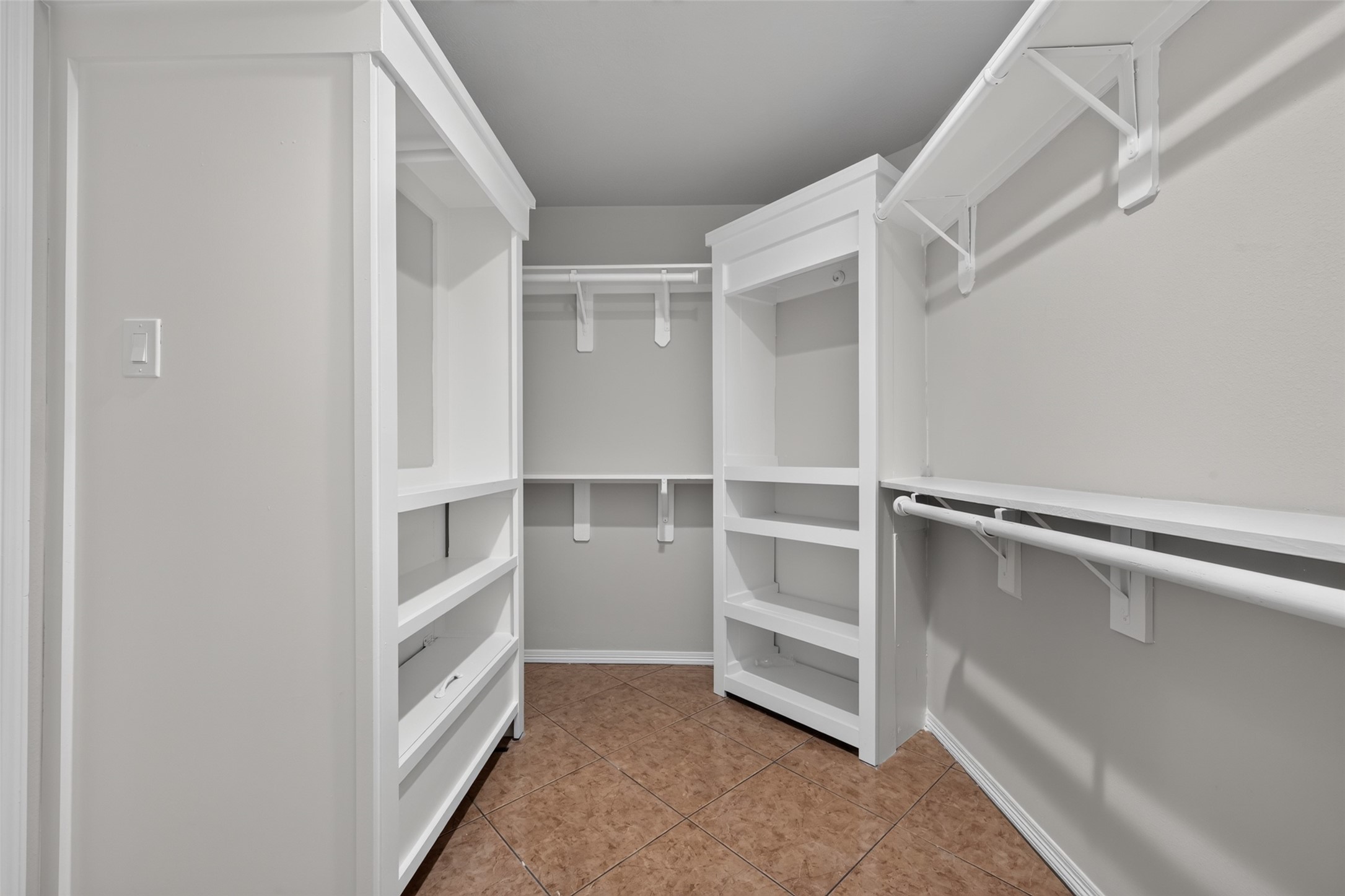 12039 Sweet Hall Lane Property Photo 37
