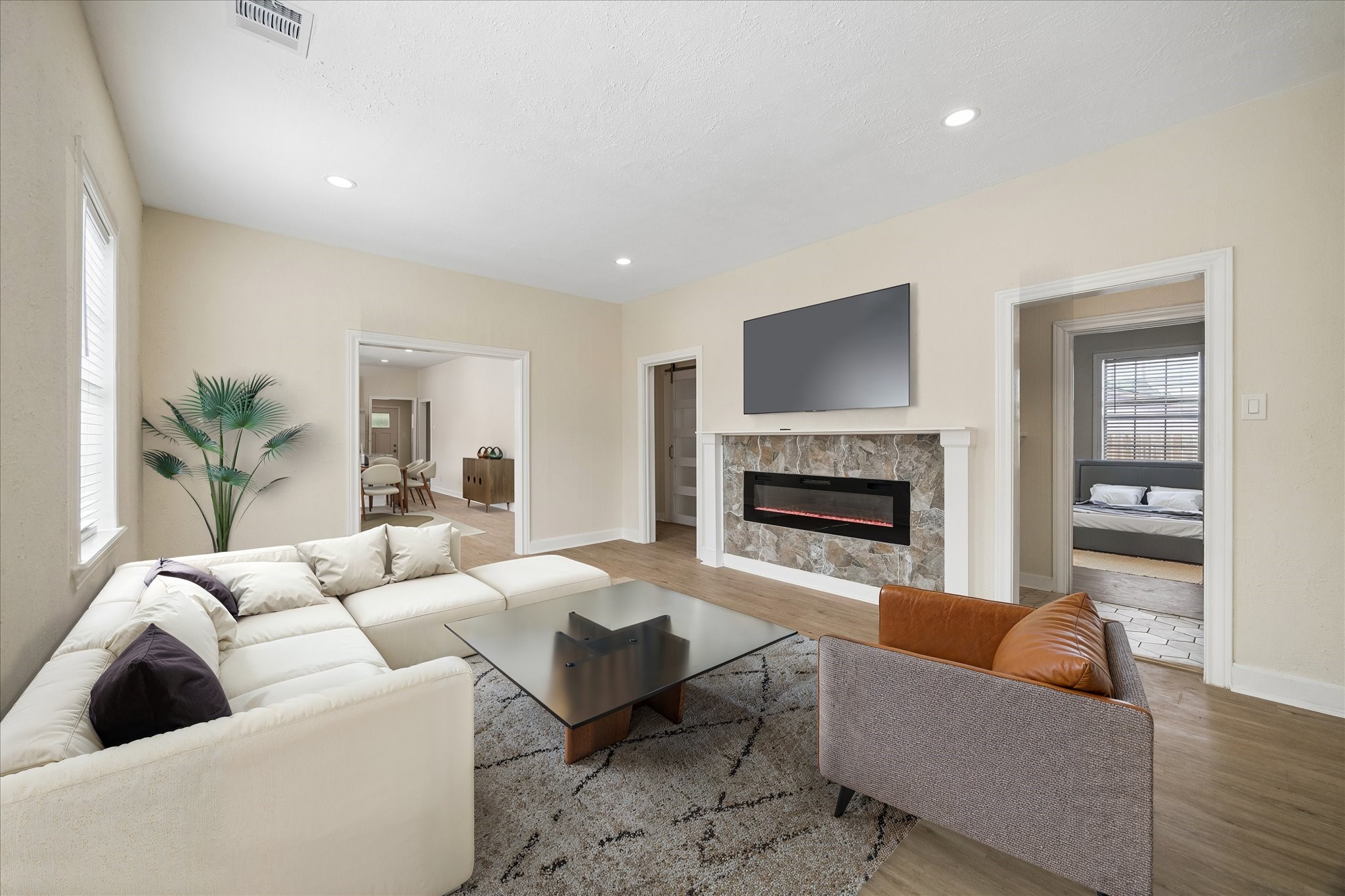 1109 Hays Street Property Photo 10