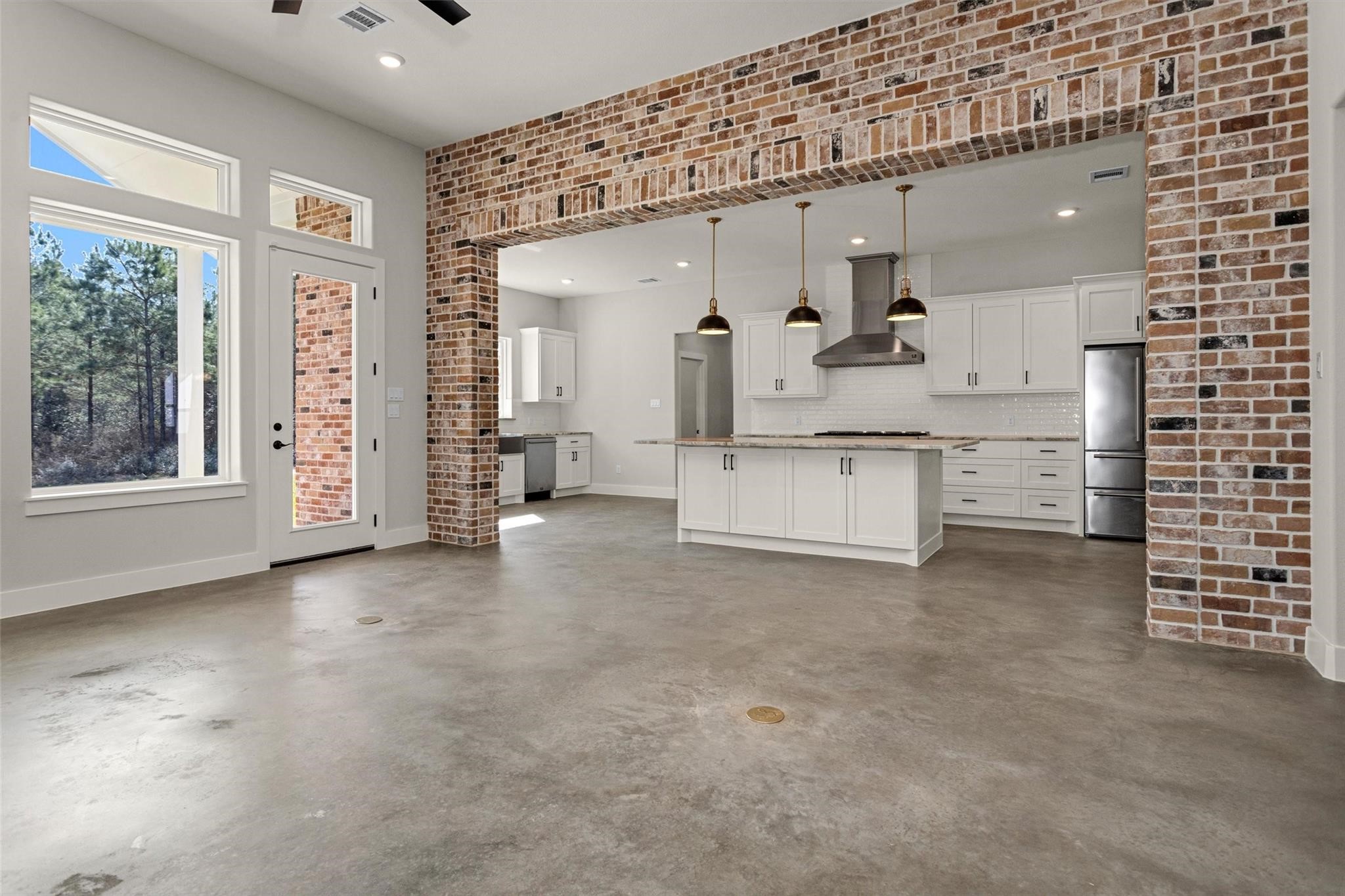 12744 Oak Barrel Road Property Photo 7