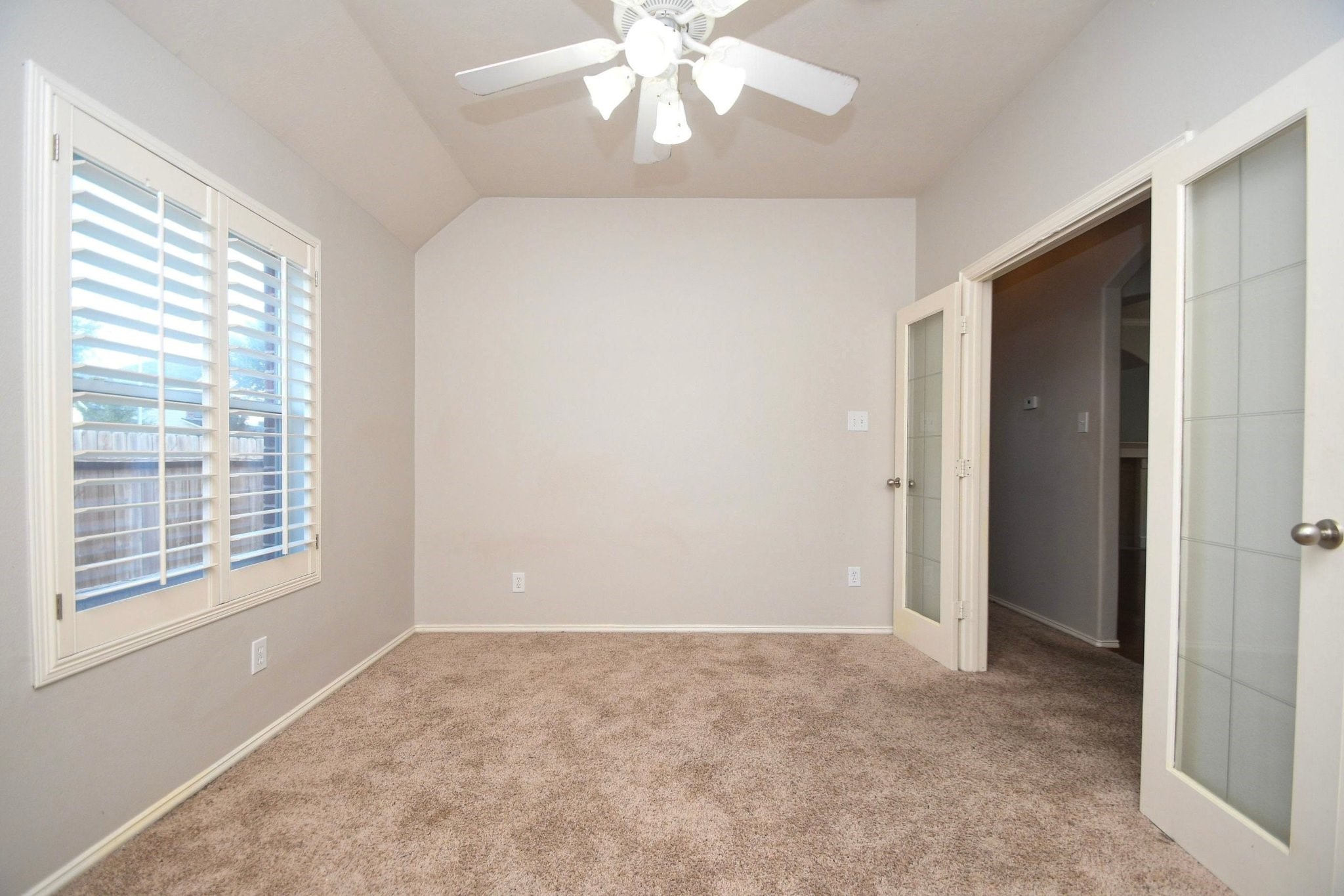 24330 Condors Nest Property Photo 15