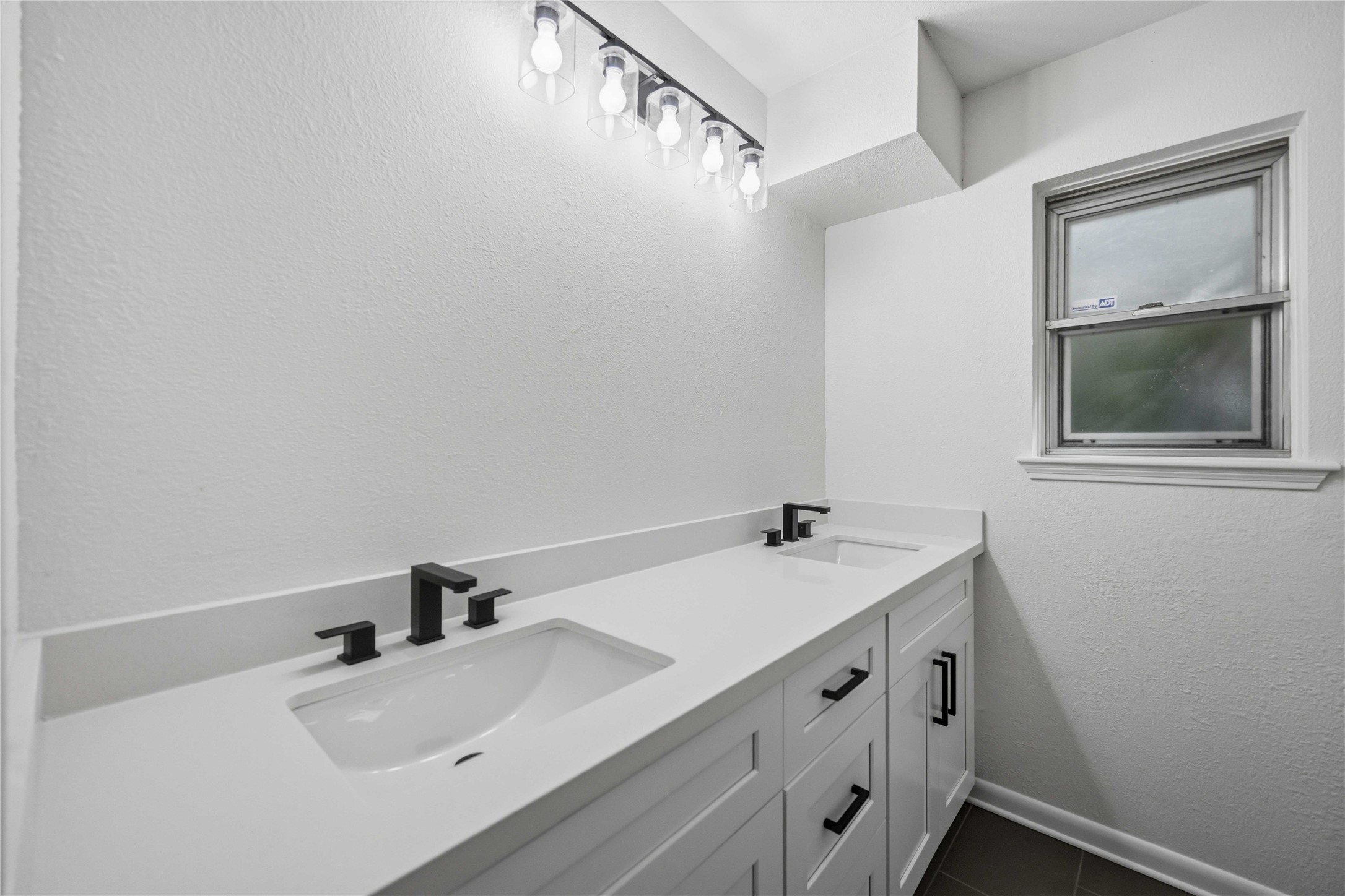125 La Quinta Drive Property Photo 16