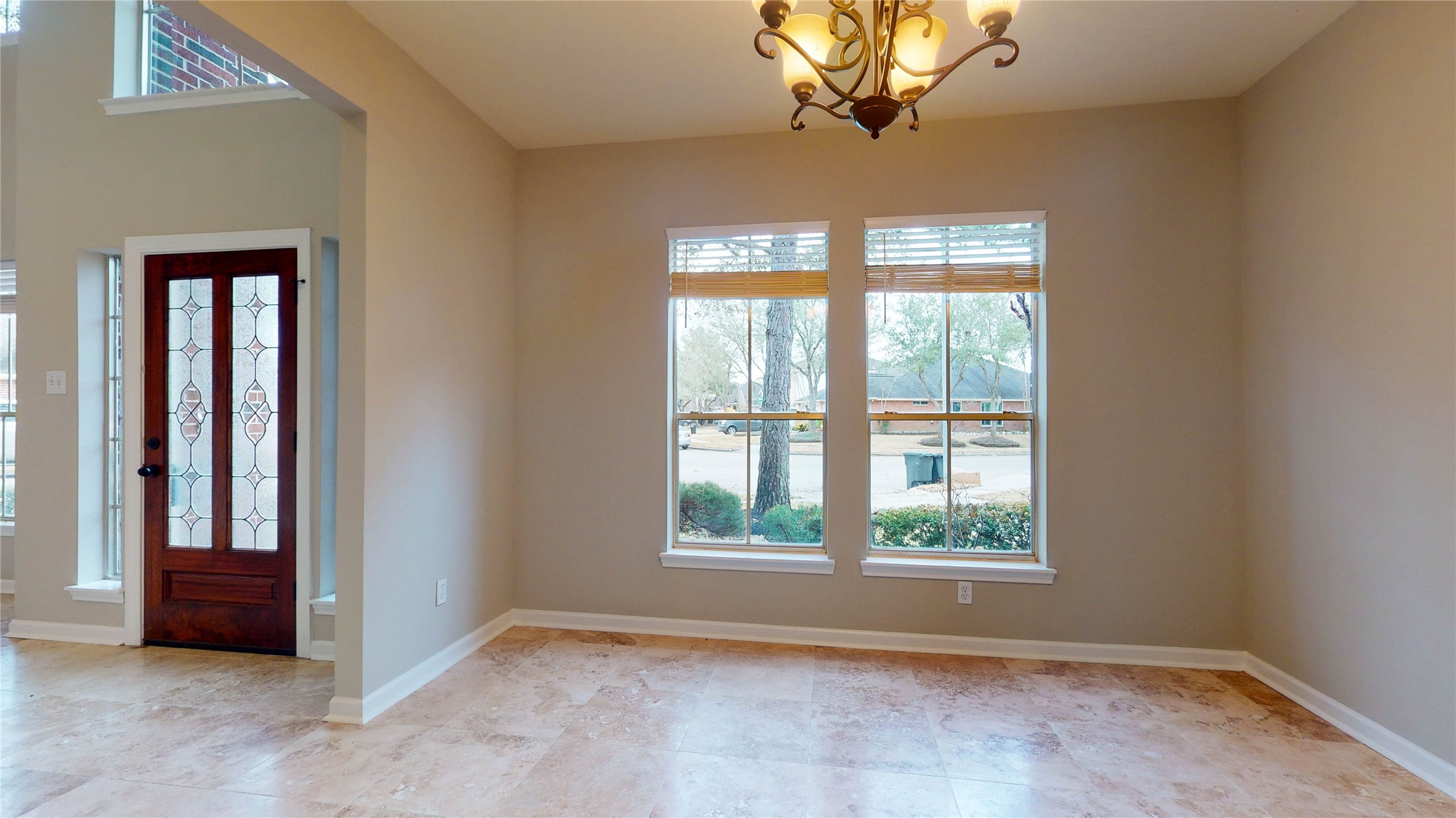 20802 Newbury Park Drive Property Photo 10