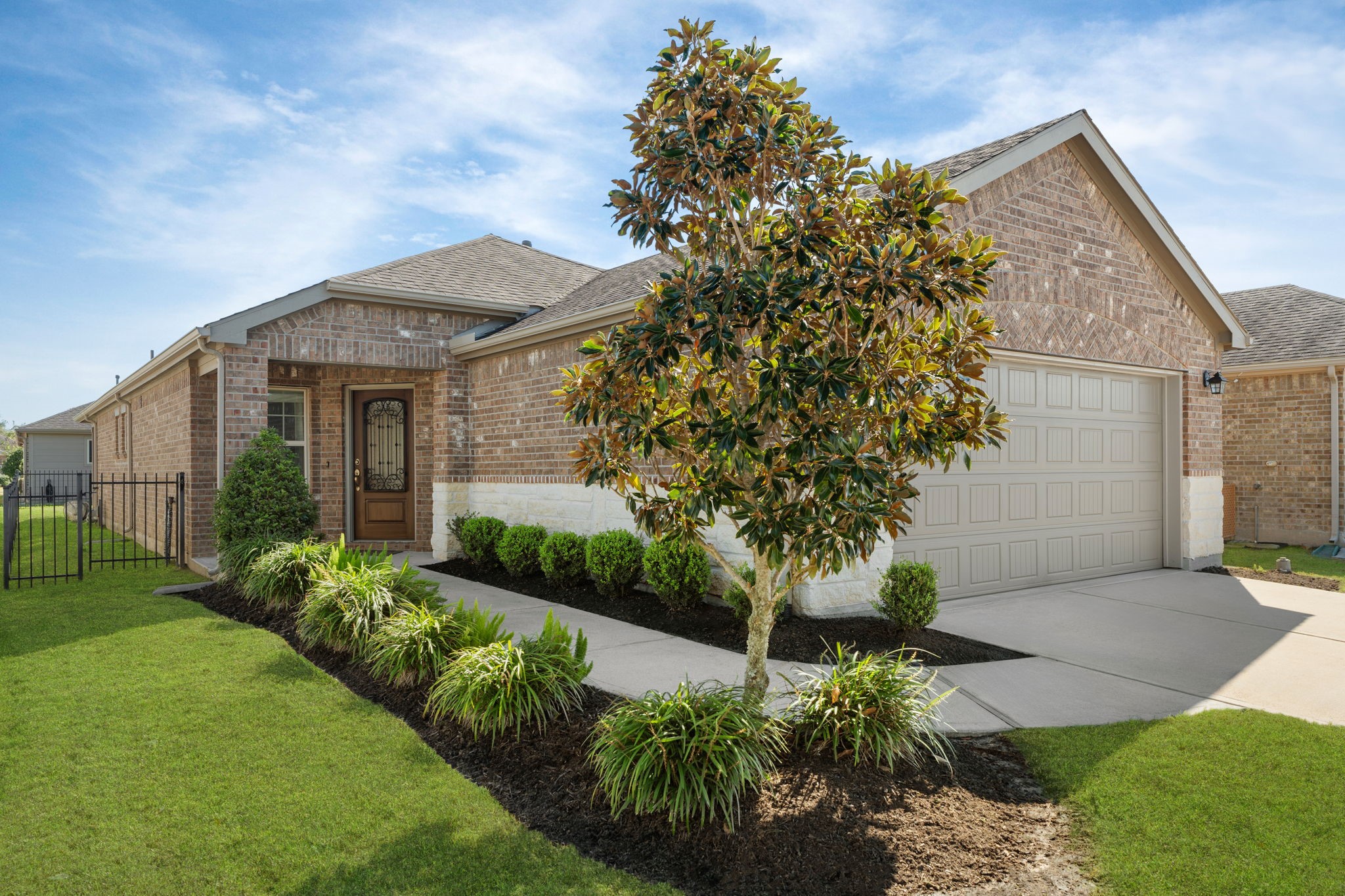 619 Saffron Plum Lane Property Photo 1