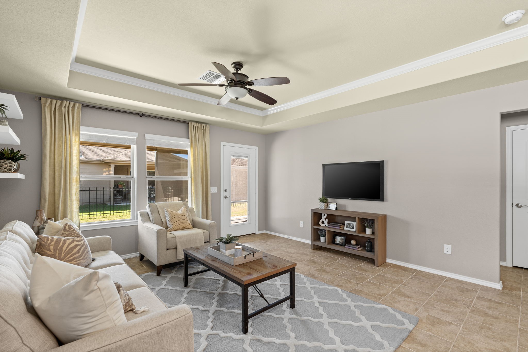 619 Saffron Plum Lane Property Photo 14