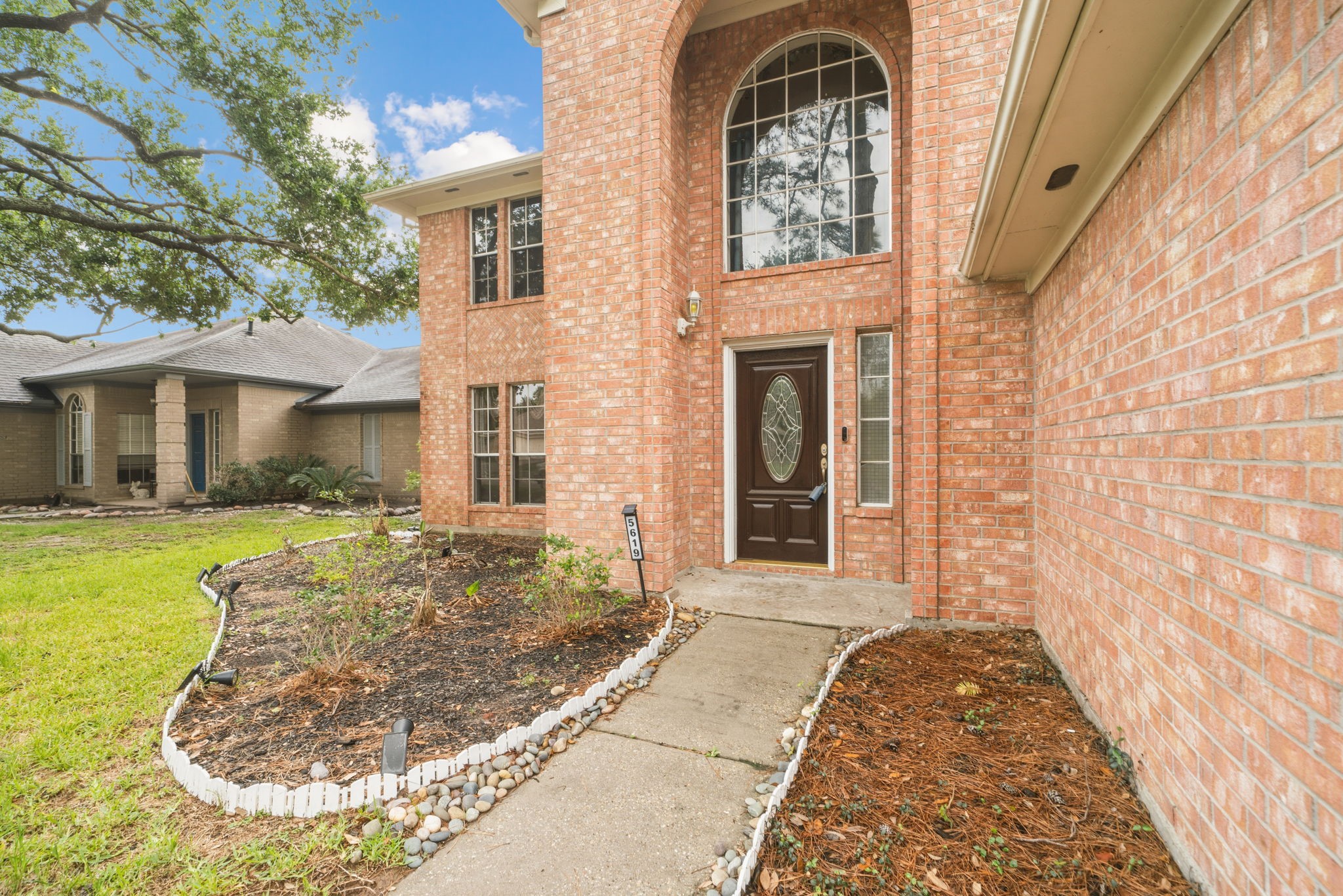 5619 Roserock Lane Property Photo 3