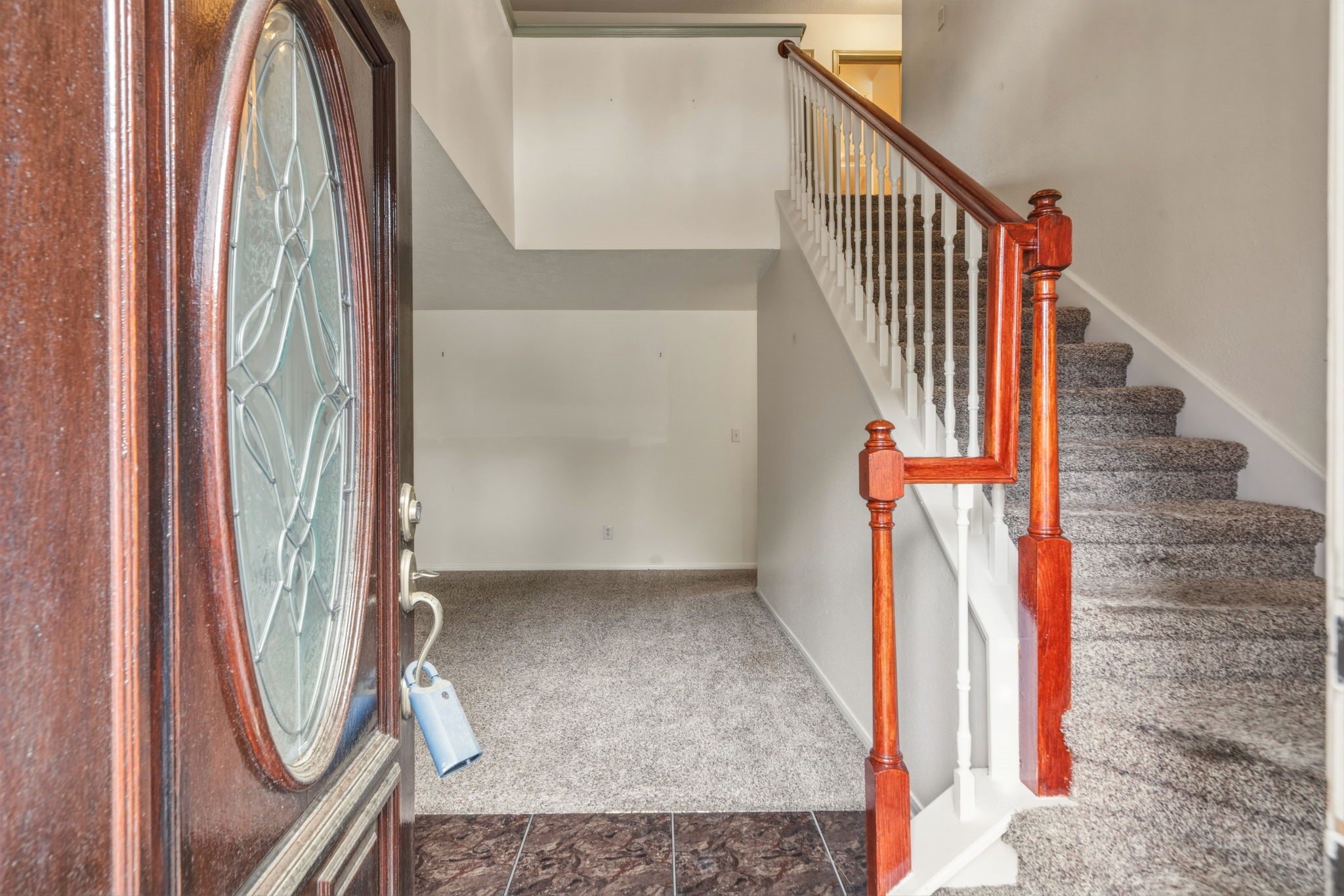5619 Roserock Lane Property Photo 4