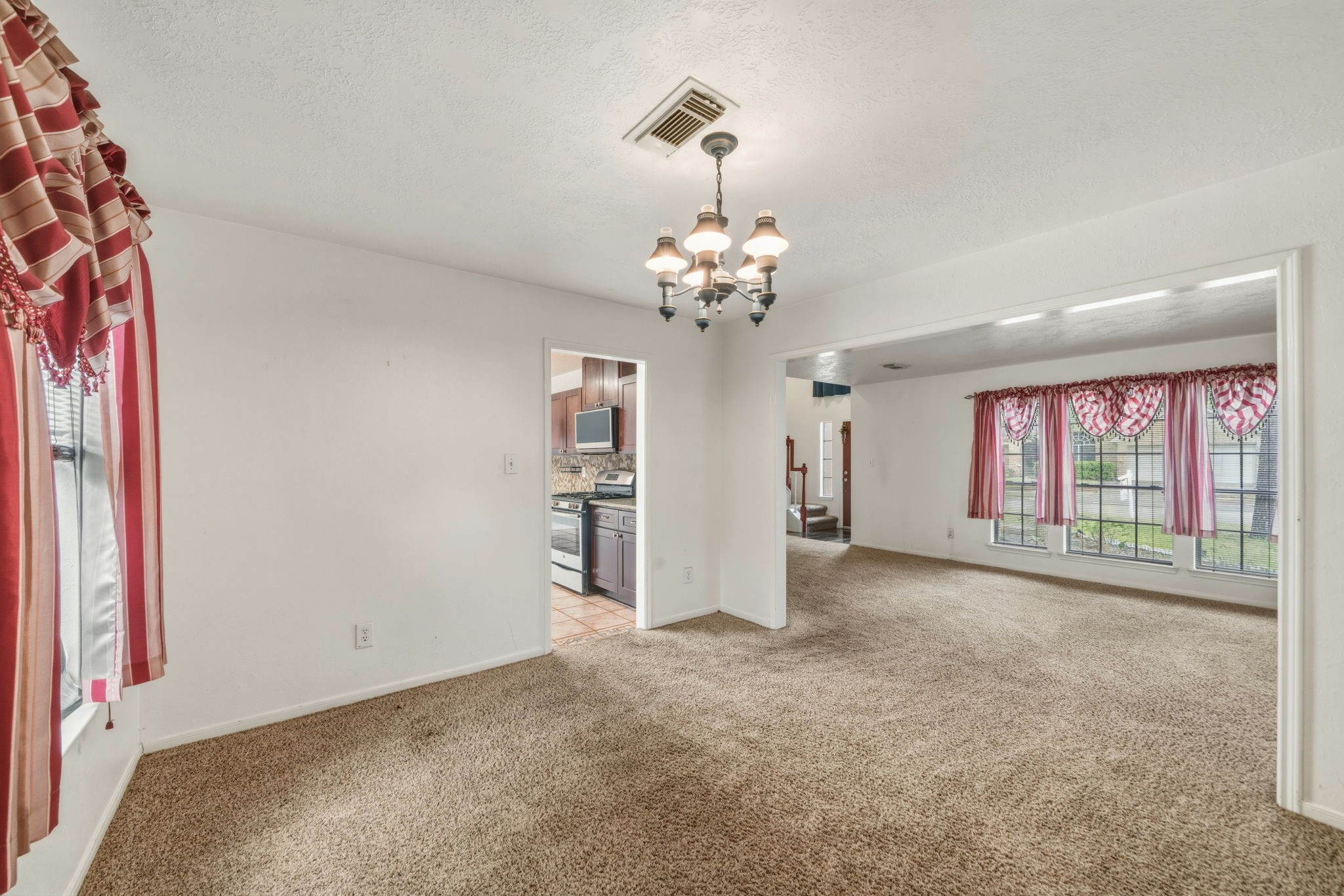 5619 Roserock Lane Property Photo 10