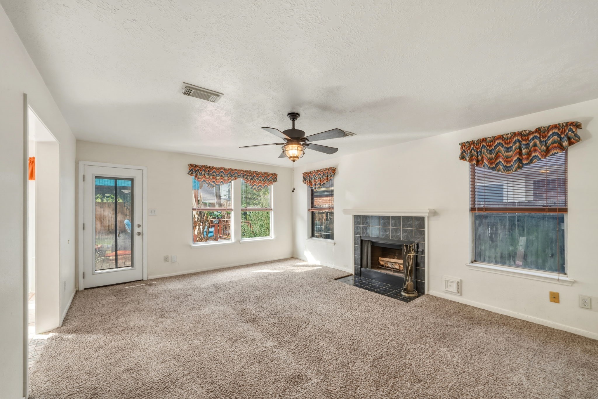 5619 Roserock Lane Property Photo 21