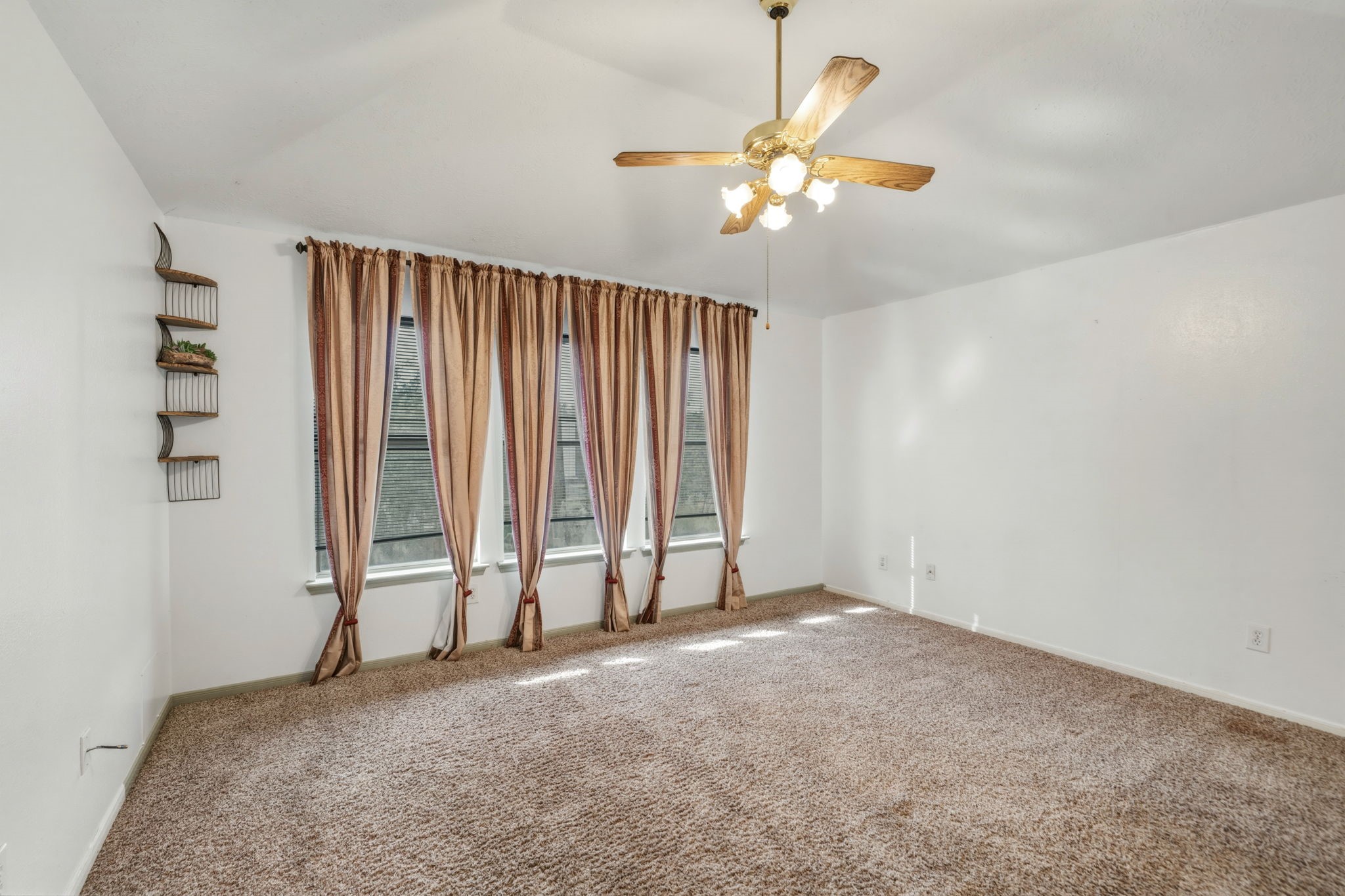 5619 Roserock Lane Property Photo 32
