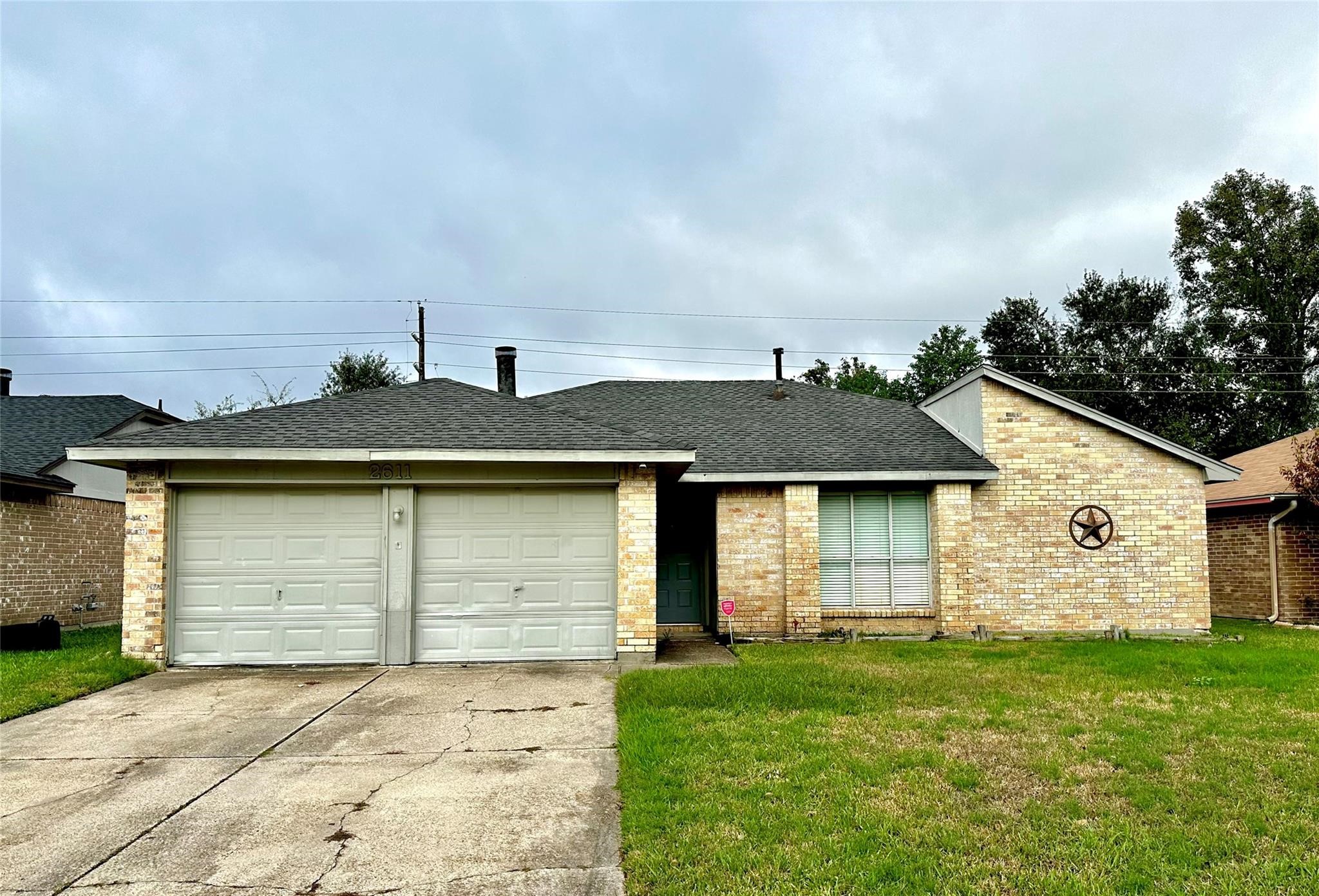 2611 Goldspring Lane Property Photo 1
