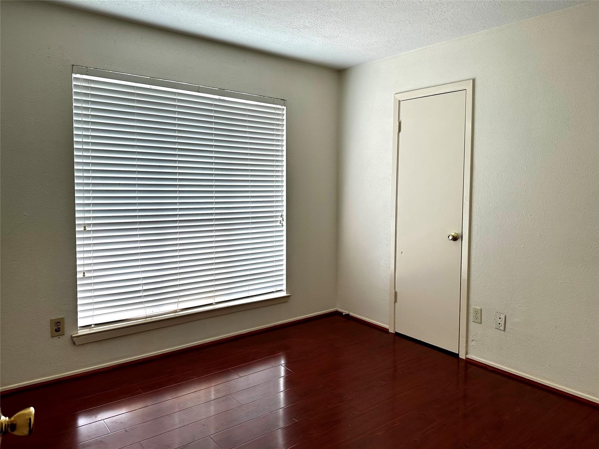 2611 Goldspring Lane Property Photo 8