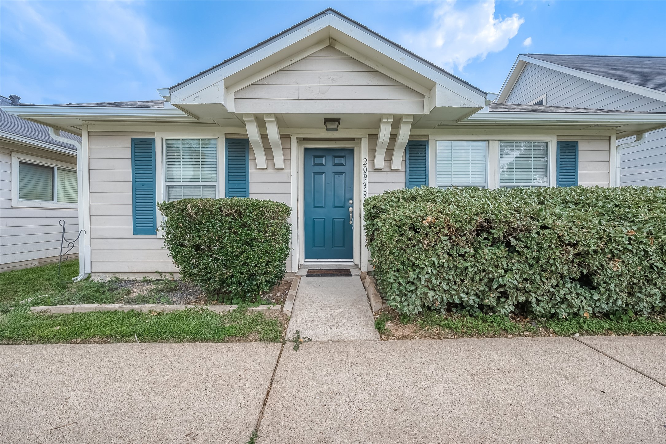 20939 Young Meadows Way Property Photo 1