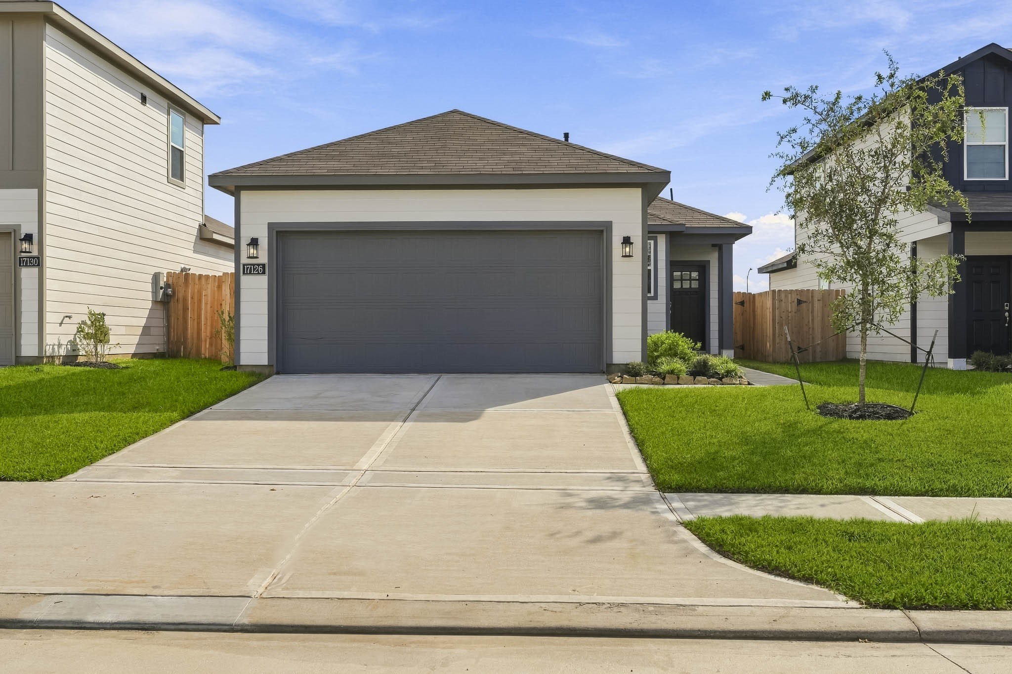 17126 King Eider Road Property Photo 1