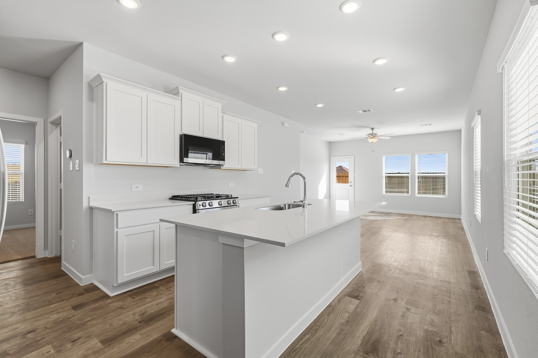17126 King Eider Road Property Photo 4
