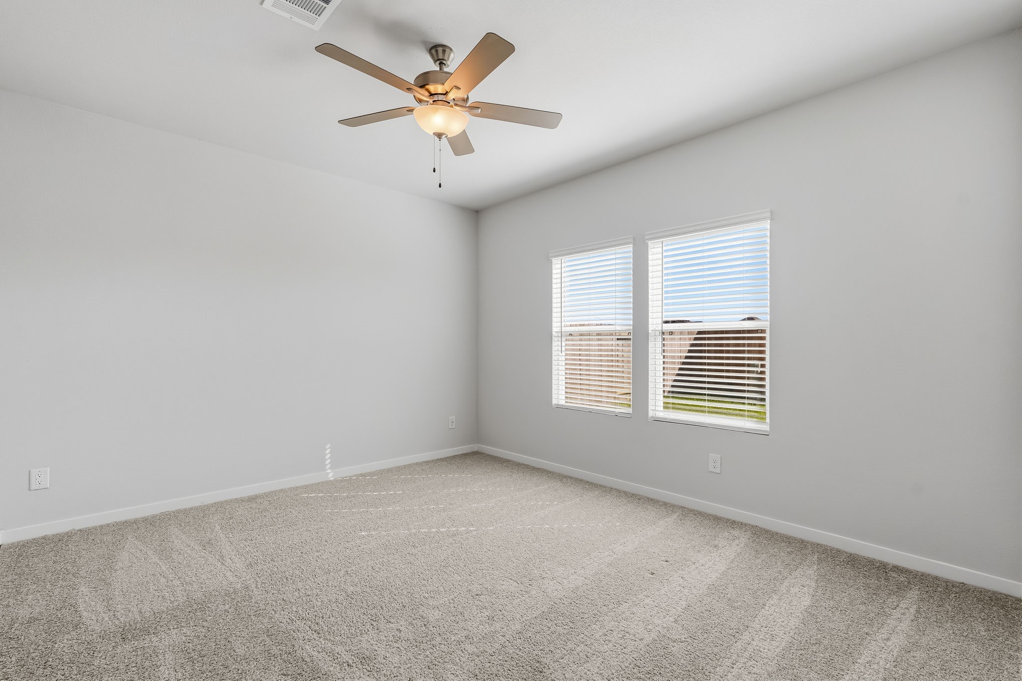 17126 King Eider Road Property Photo 11