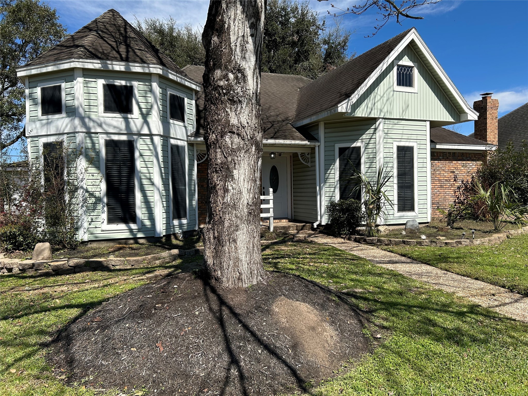 6411 Gleneagles Drive Property Photo