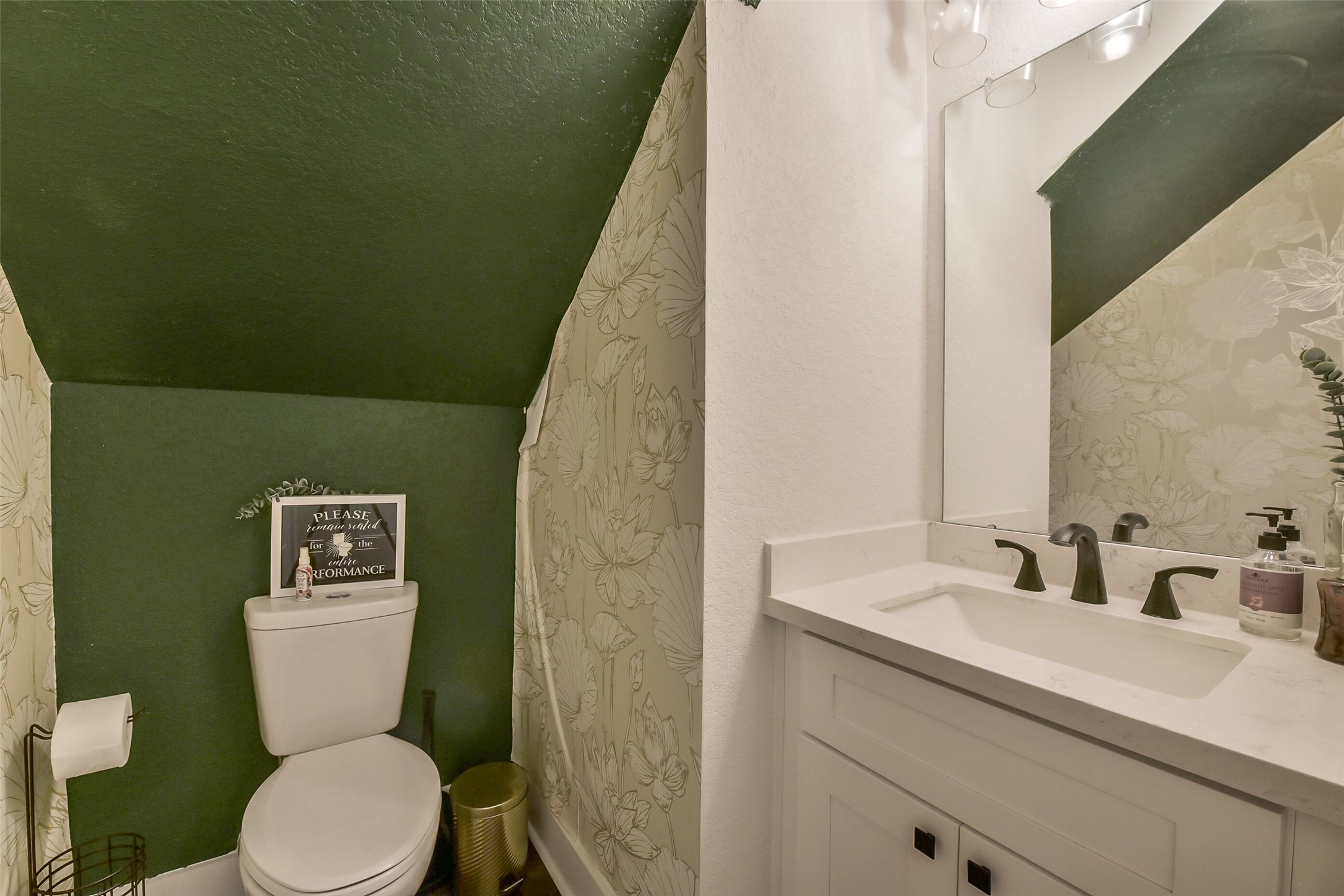 1228 Mcneil Street Property Photo 17